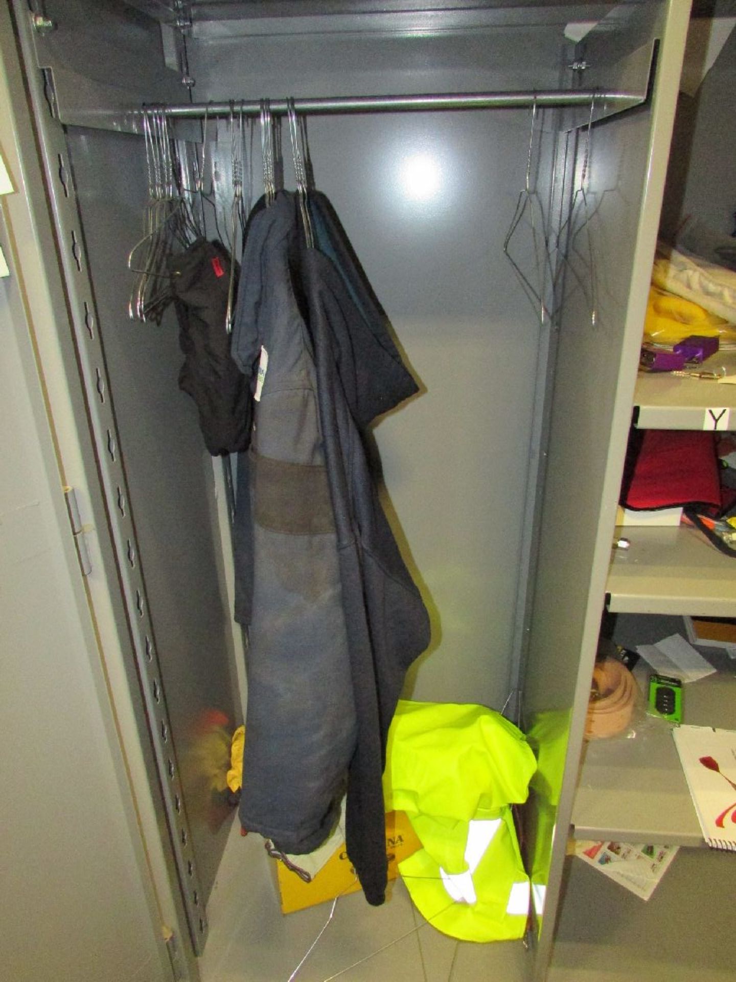 Lyon Heavy Duty 2-Door Storage Cabinet - Image 4 of 4