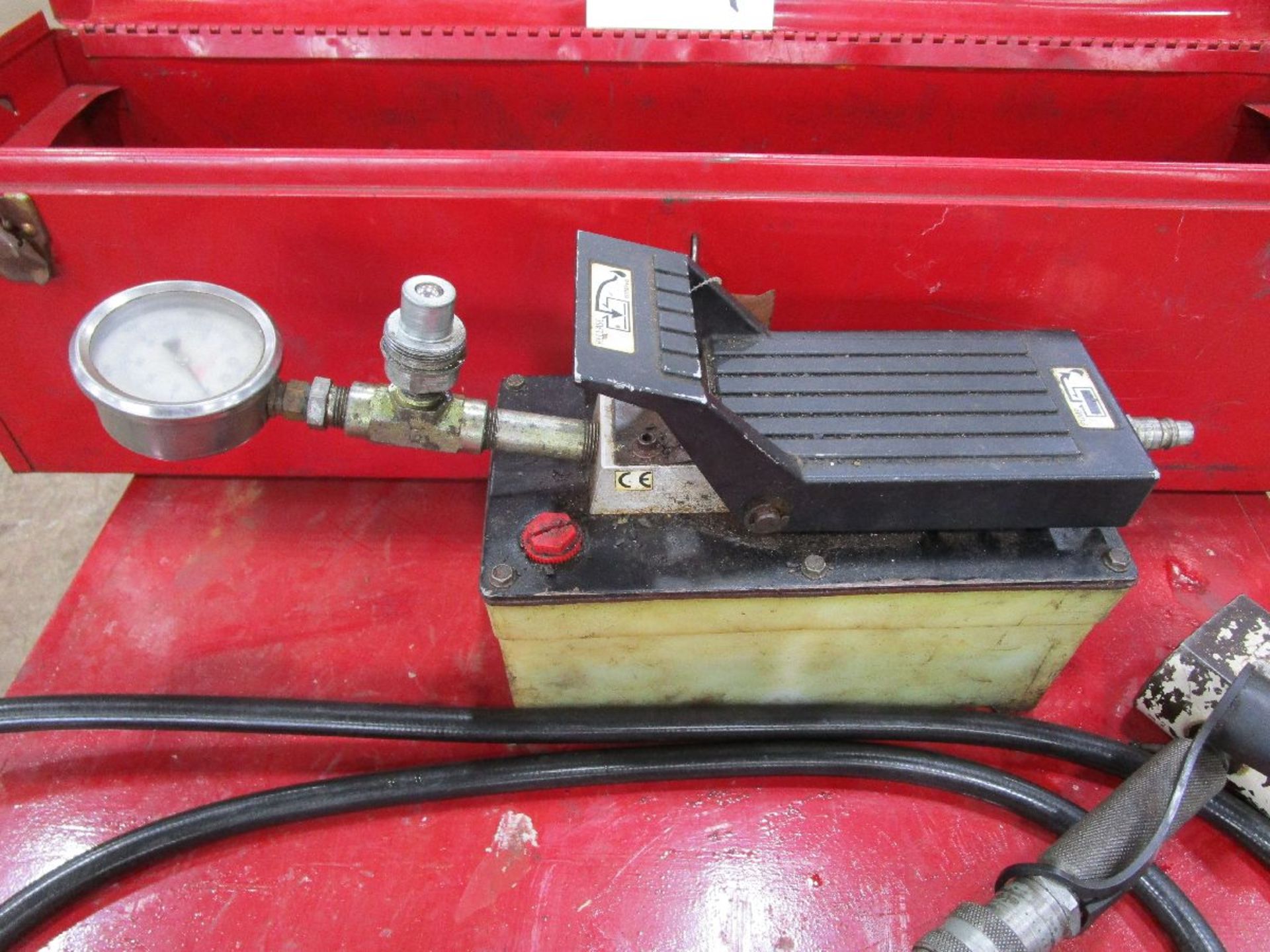 Curtis Wright Model F Air Hydrolic Pump - Image 2 of 4