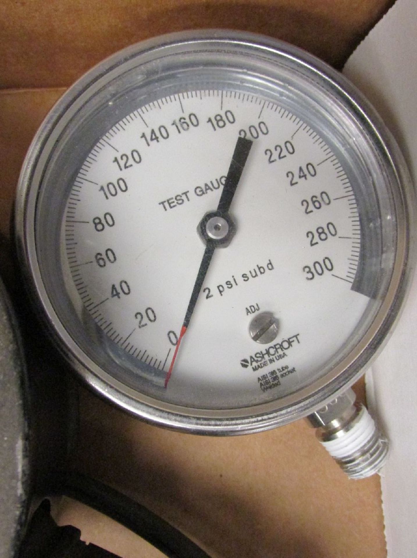 Assorted Pressure Gauges - Image 7 of 9
