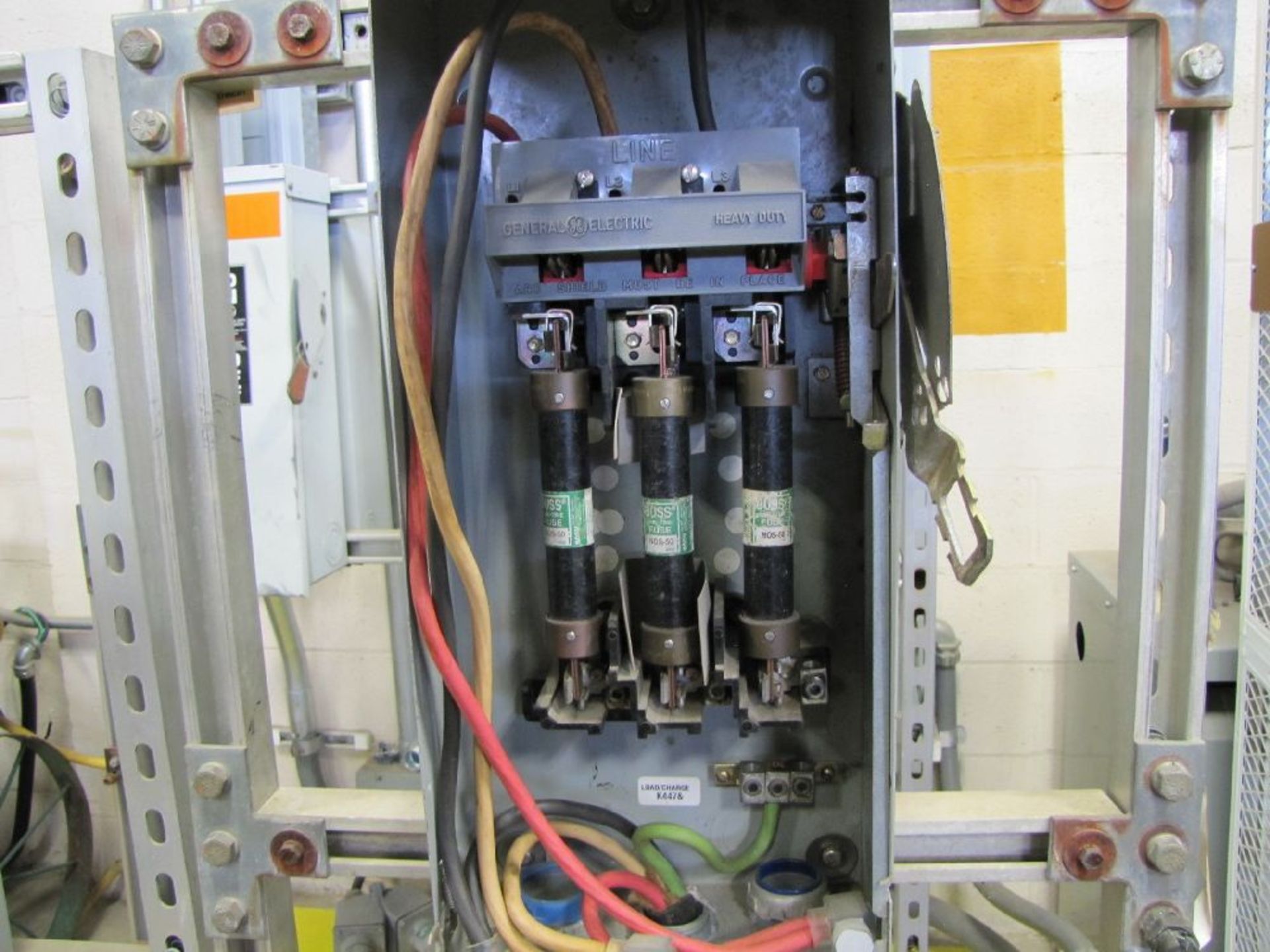 GE Heavy Duty Safety Switches. Spare Parts - Image 3 of 5