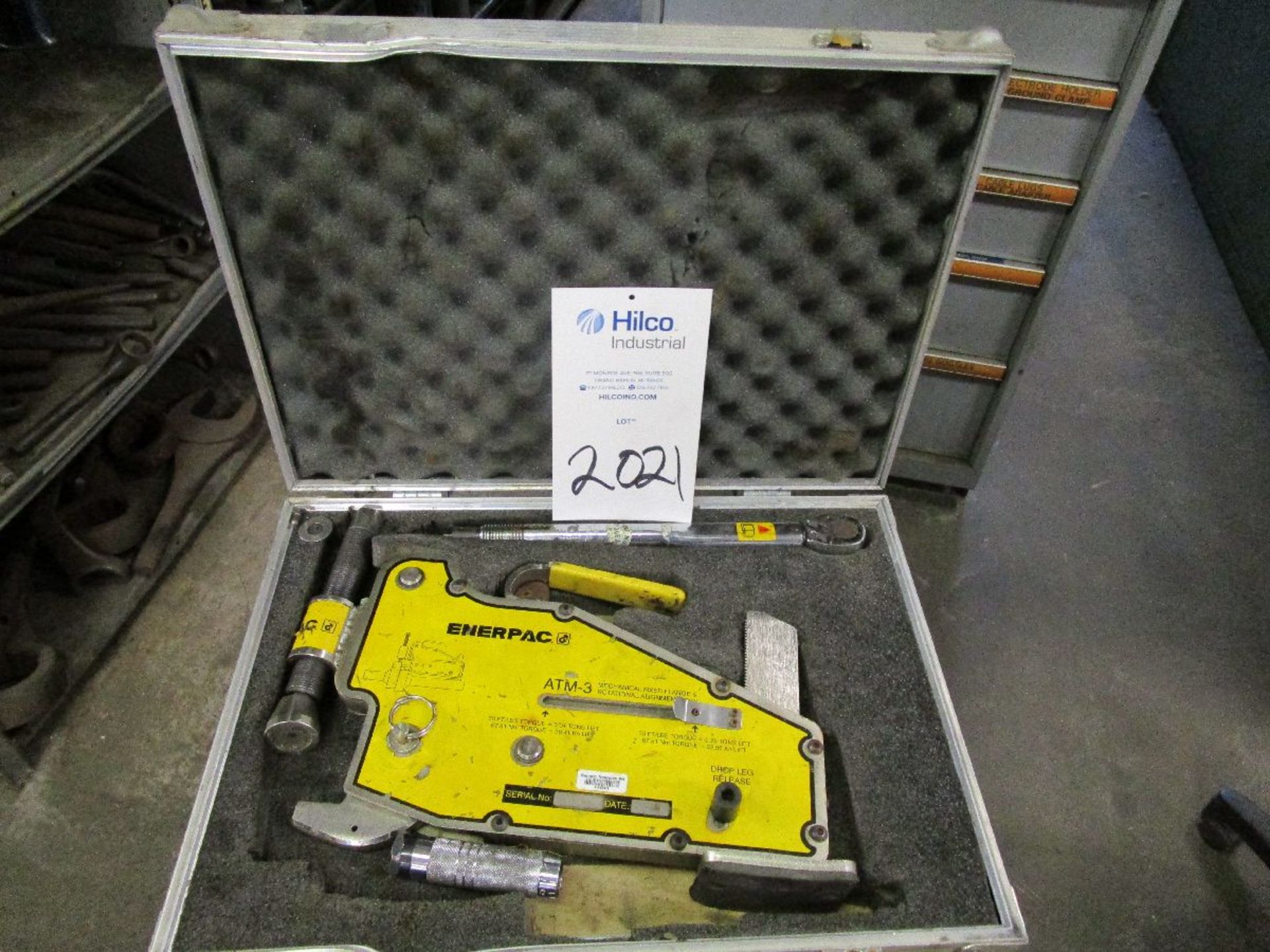 Enerpac Model ATM-3 Mechanical Fixed Flange Rotational Alignment Tool