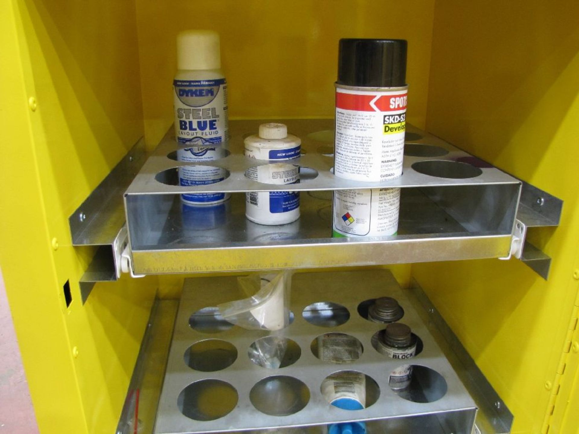 Justrite Model 890500 Flammable Aerosol Can Benchtop Storage Cabinet - Image 2 of 2