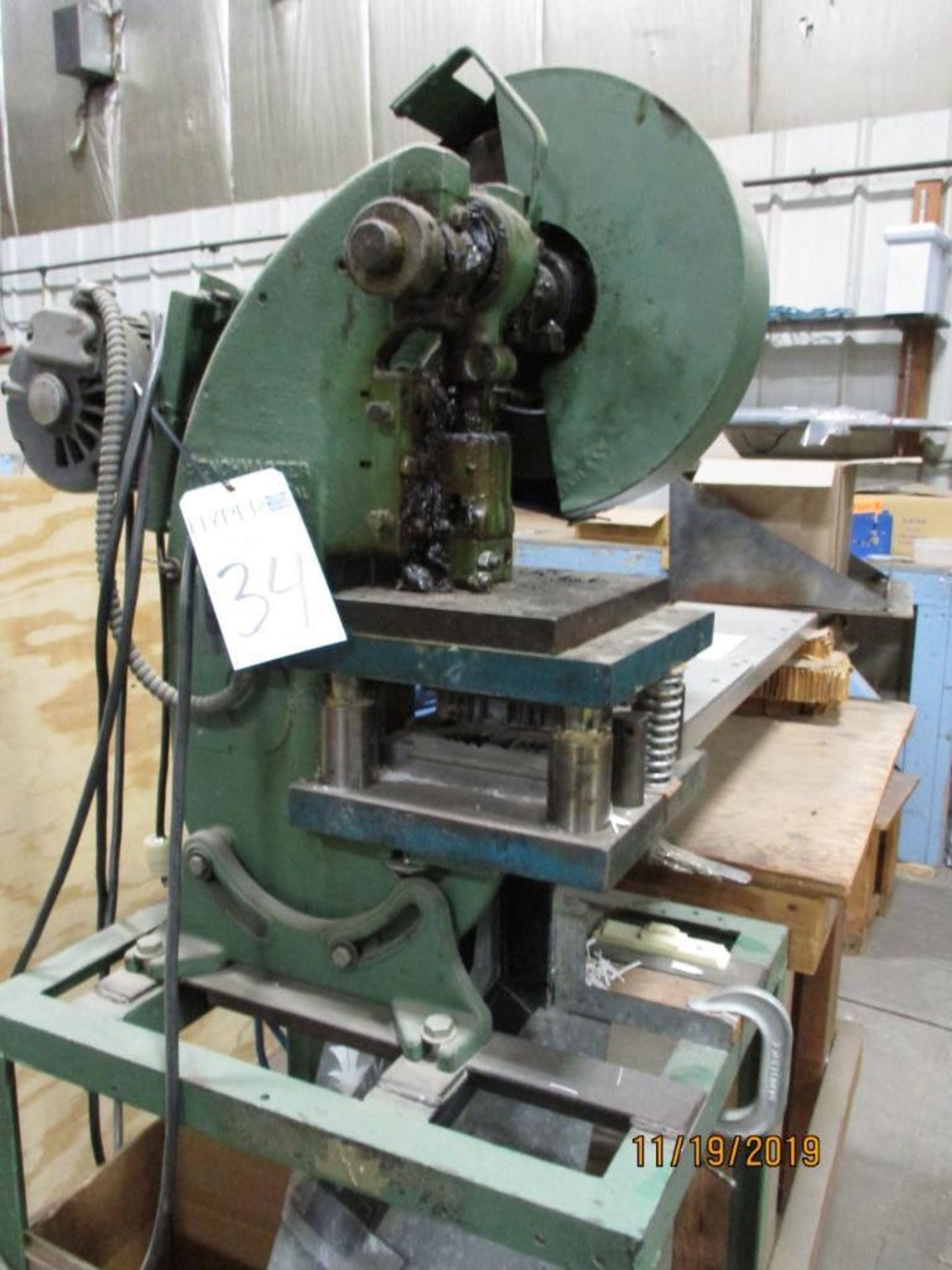 Benchmaster Punch Press Model & Serial No. Unknown - Image 3 of 5