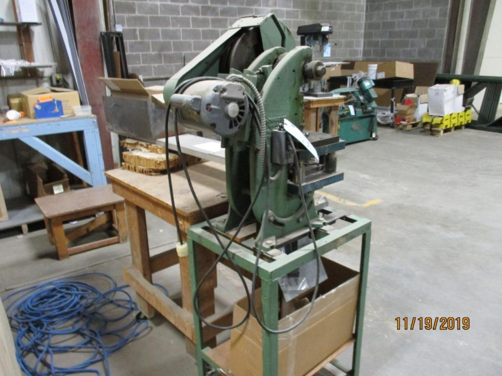 Benchmaster Punch Press Model & Serial No. Unknown - Image 4 of 5