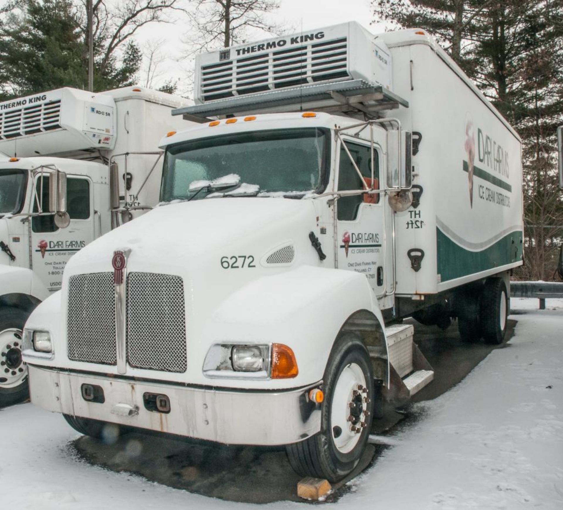 Kenworth T300 24' S/A Reefer Truck Vin: 2NKMHZ7X26M128980 (2006) Cummins Engine, 24'L Johnson Refrig