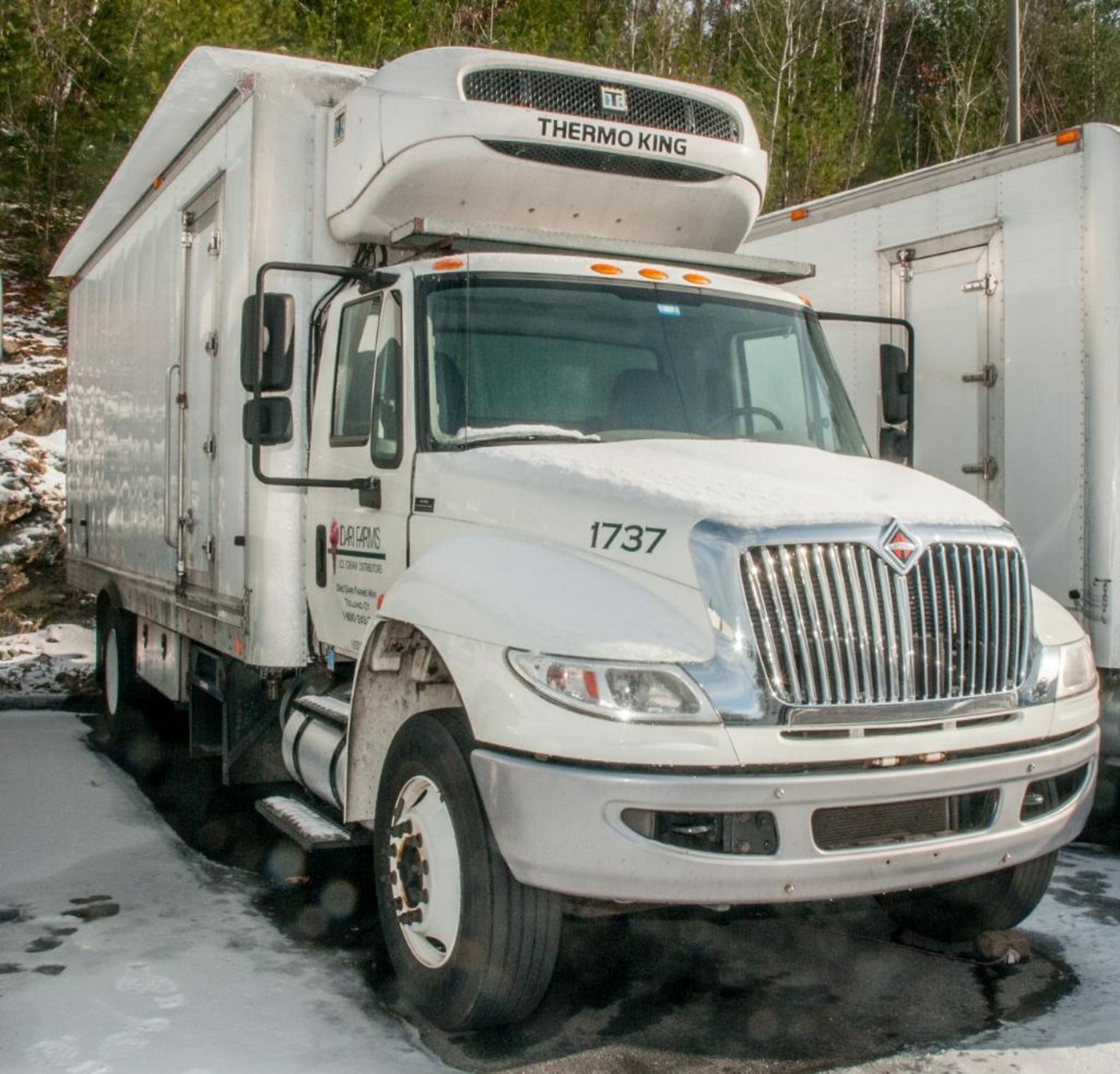 International DuraStar 4300 24' S/A Reefer Truck Vin: 1HTMMMMN1HH634260 (2017) Cummins Diesel, Allis - Image 2 of 9