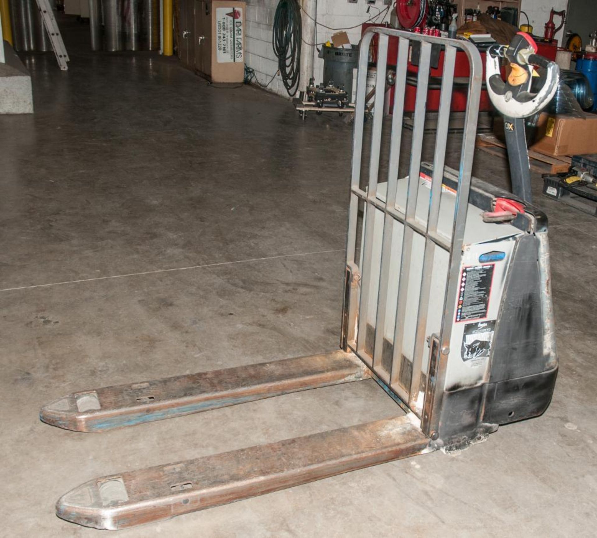 Crown 24v Walk Behind Pallet Jack Mdl WP2345-45, s/n 5A364313, 45" Forks, 2272.4 hrs - Image 4 of 12