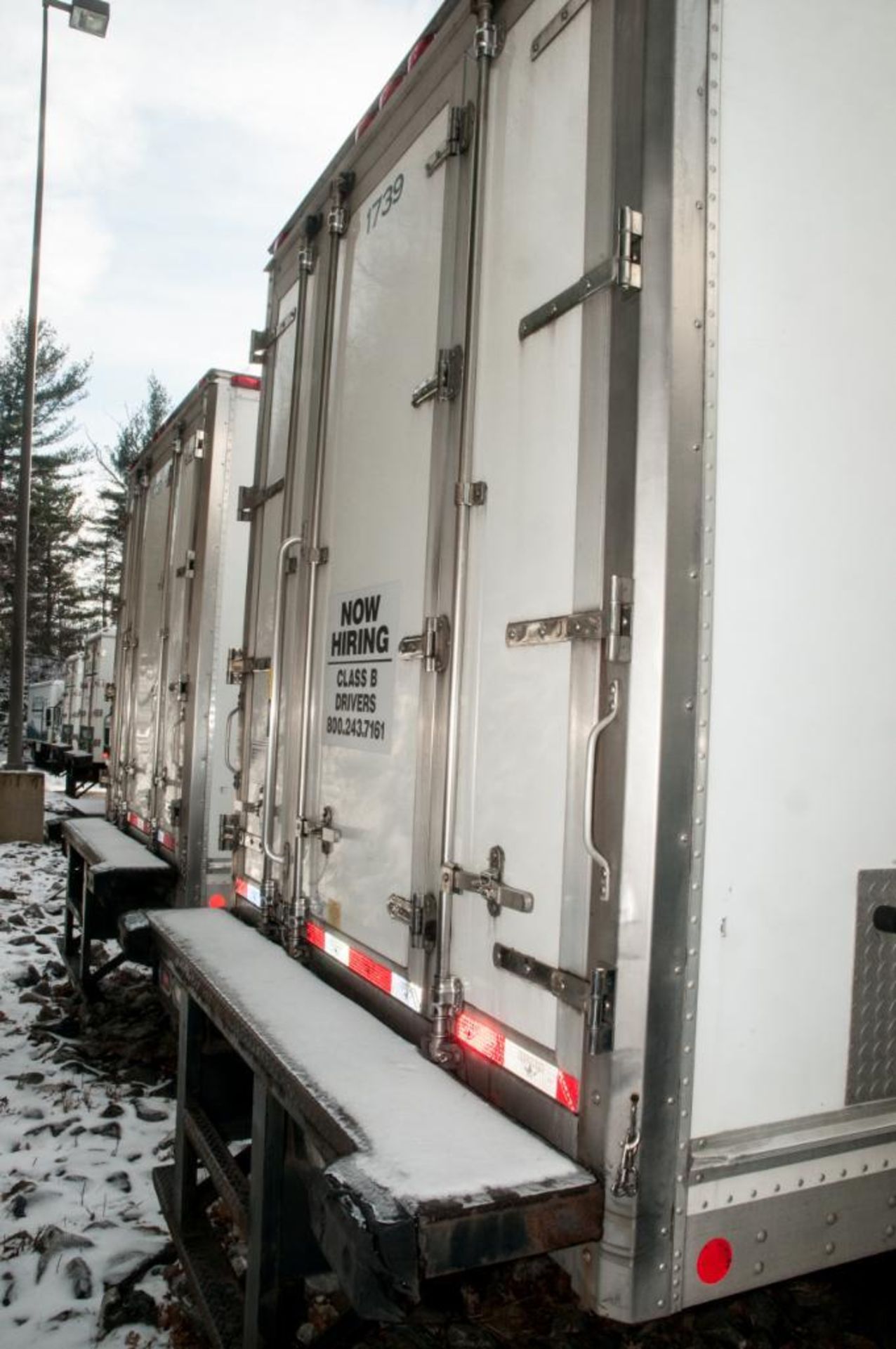 International DuraStar 4300 24' S/A Reefer Truck Vin: 1HTMMMMN3HH634244 (2017) Cummins Diesel, Allis - Image 3 of 9