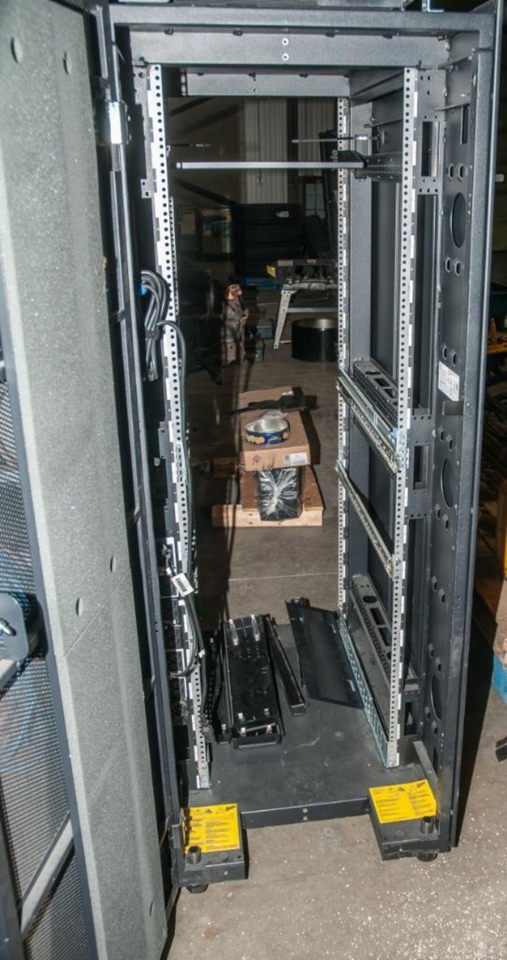 IBM 36U Server Cabinet, w/ Power distribution - Image 2 of 8