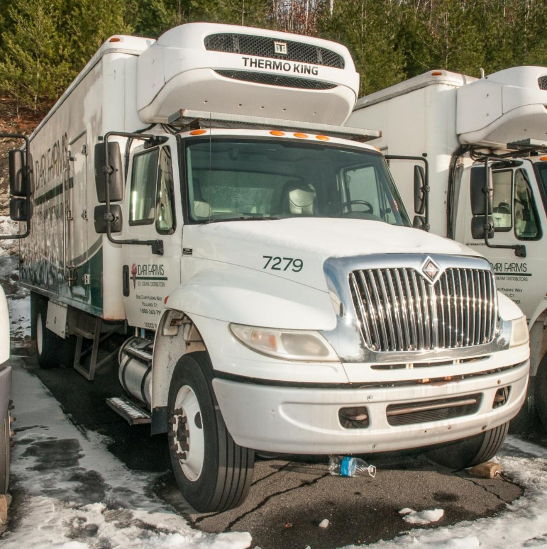 International DuraStar 4400 24' S/A Reefer Truck Vin: 1HTMKAAN67H388135 (2007) DT466 Engine, Allison - Image 2 of 7