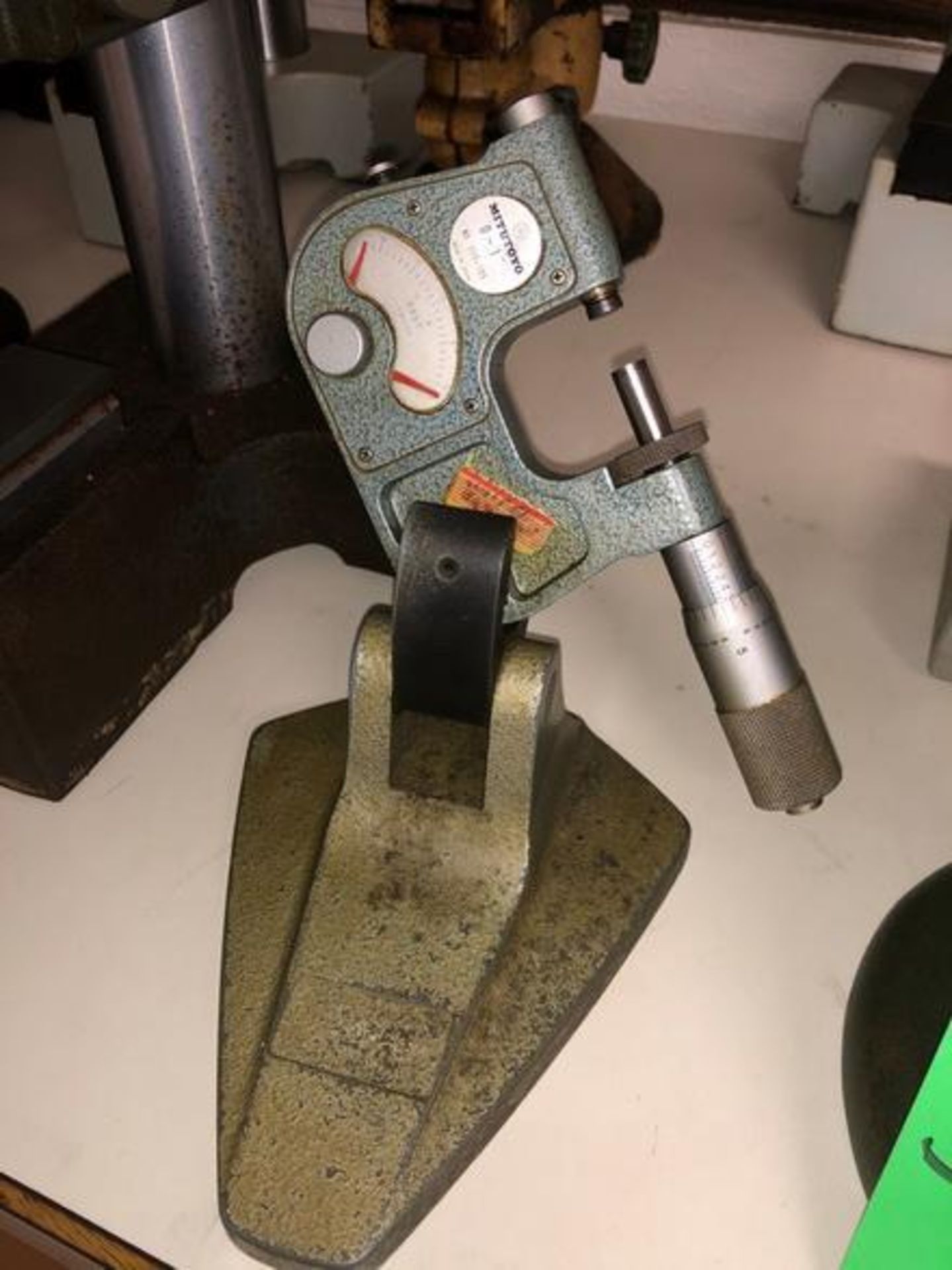 Assorted Test Equipment c/o: Mitutoyo Indicator Micrometer 0-1" w/Retractable Anvil - Image 7 of 7