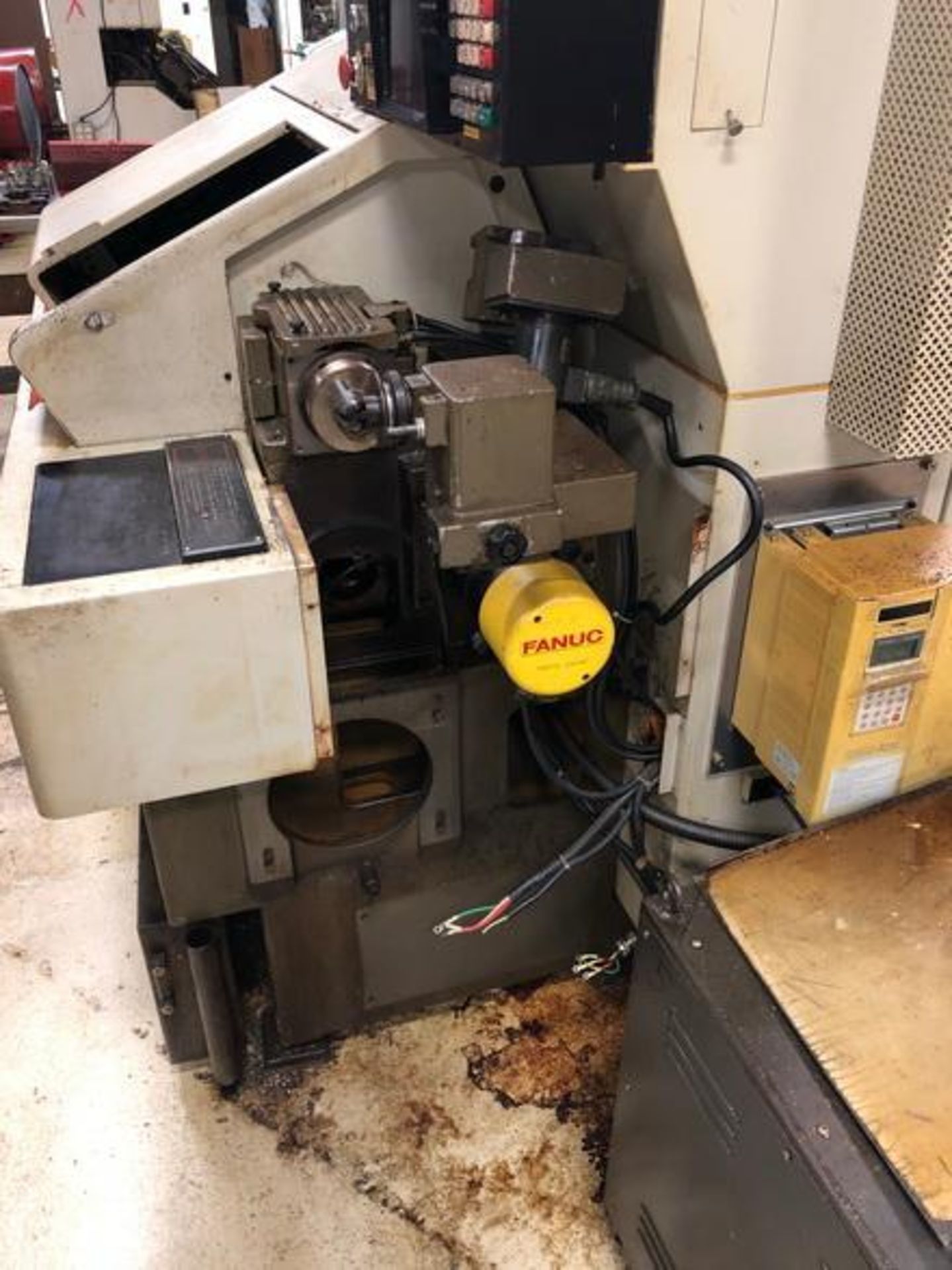 Citizen Cincom Model: G16 Swiss Type CNC Lathe S/N R-1190 Year (1985) Fanuc System 2T - Image 13 of 15