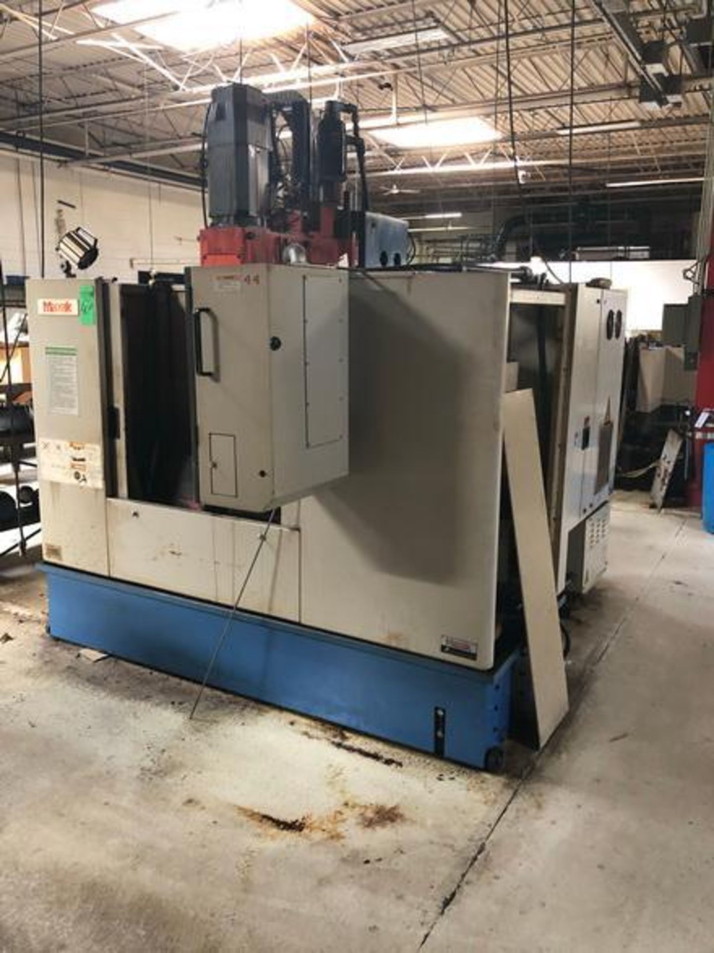 Mazak VTC-16A CNC Vertical Machining Center S/N: 111318 (1994) 24-Position ATC, Mazatrol M32B CNC - Image 4 of 25