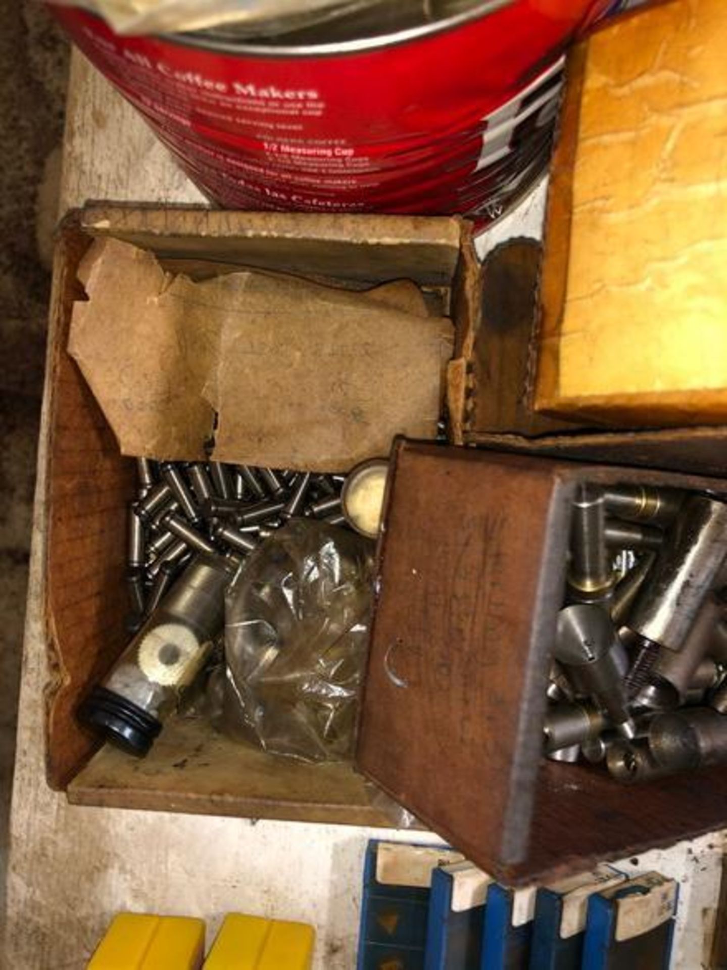Assorted tools for CNC Machine c/o: Collets, Bushings and Holders - Image 4 of 5