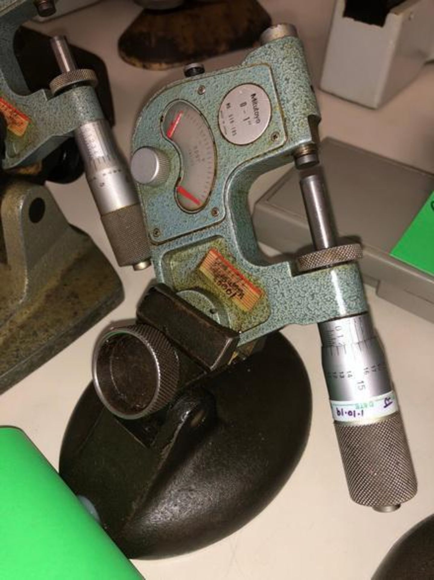 Assorted Test Equipment c/o: Mitutoyo Indicator Micrometer 0-1" w/Retractable Anvil - Image 5 of 7