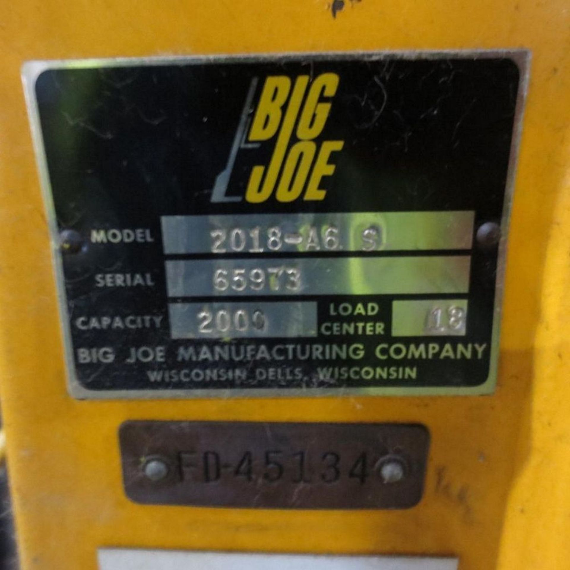 Big Joe Model 2018-A6-5 2000 LB Cap. Pallet Lift, 12V with Charger, Need New Battery - Image 2 of 3