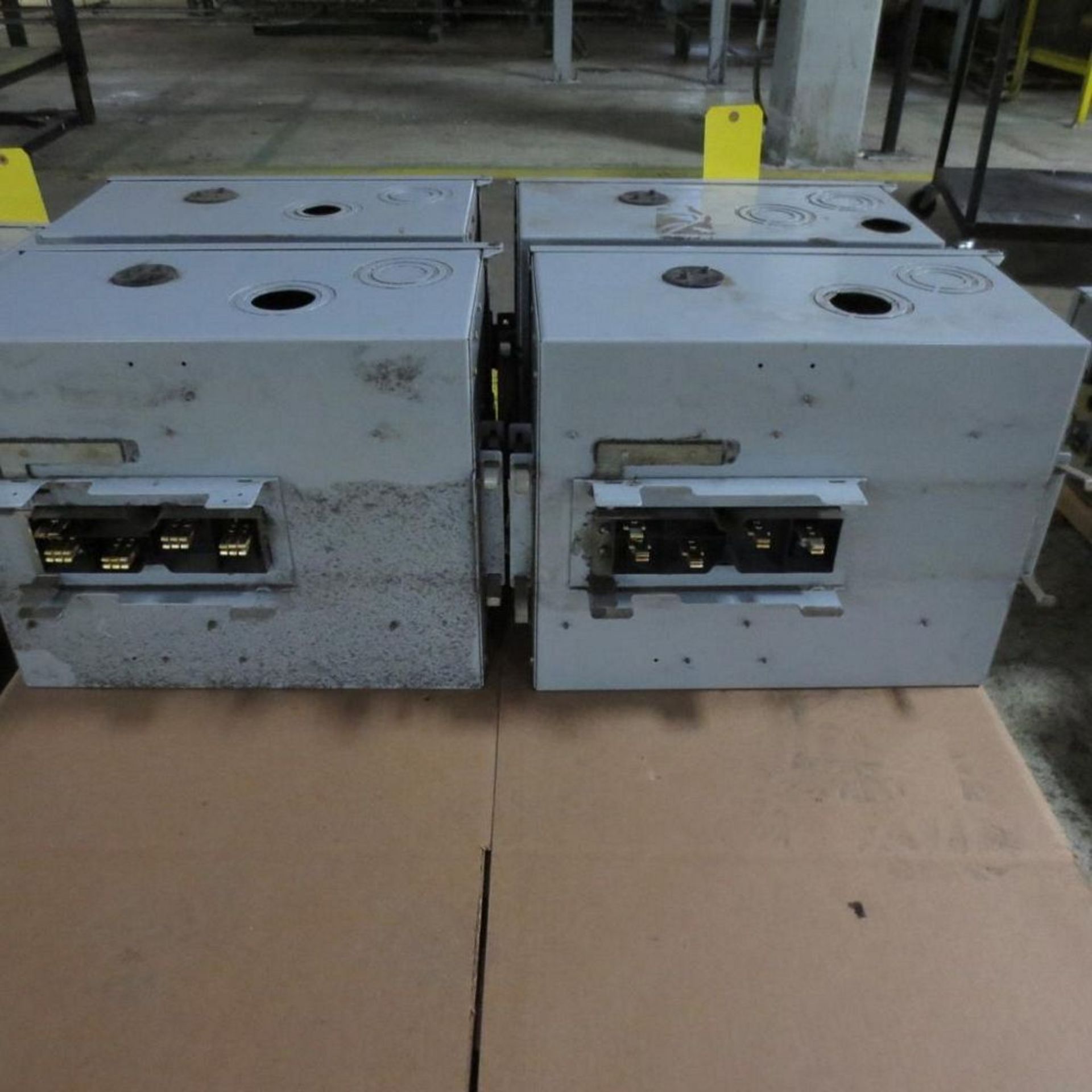 (4) Siemens 600V 200 A Buss Plugs - Image 3 of 3