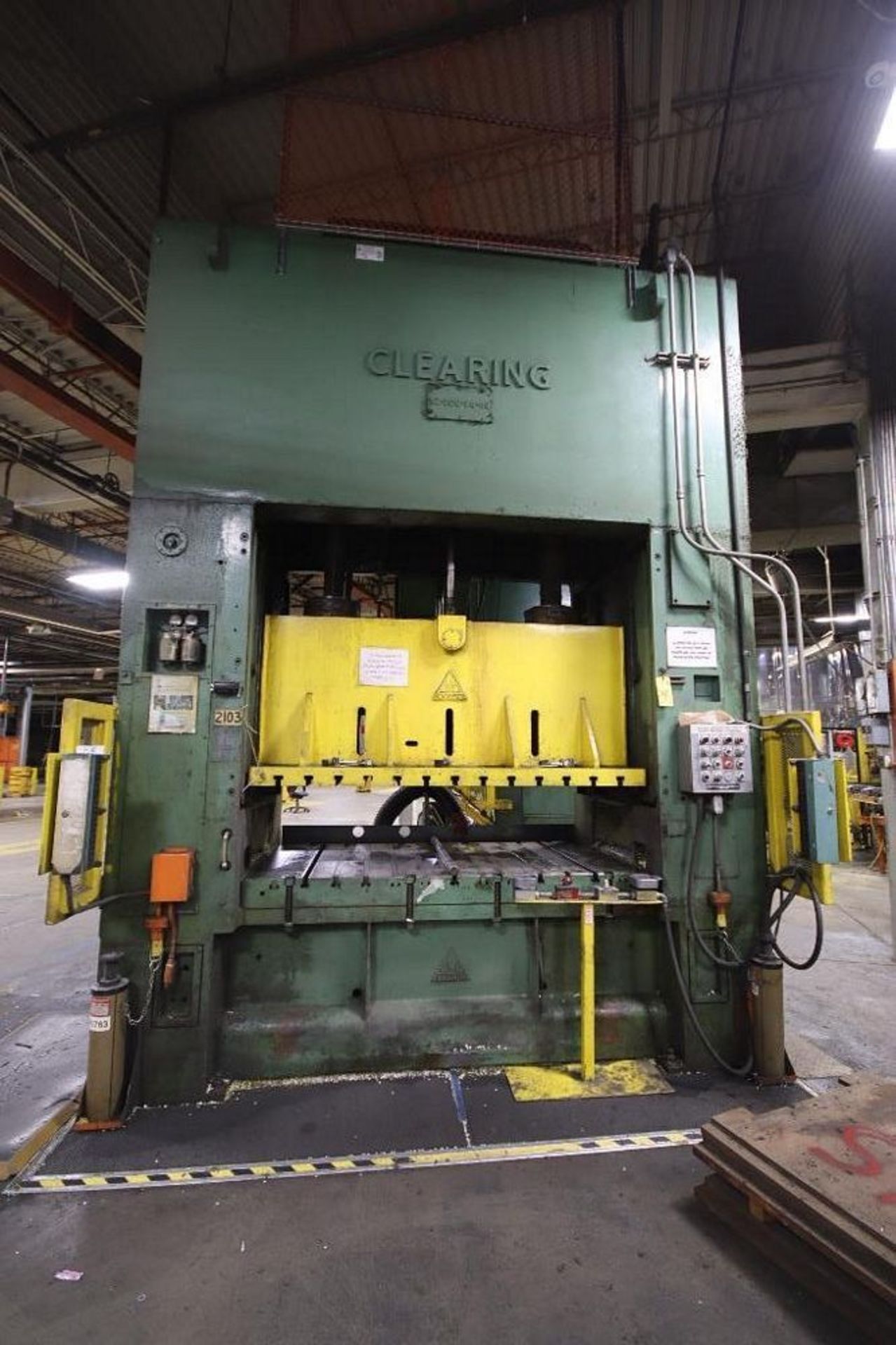 Clearing SD-2200-84-48T S/S Press 16" Stroke, 12" Adjustment, 18 SPM, Serial #55-18881-P1 *Subject t