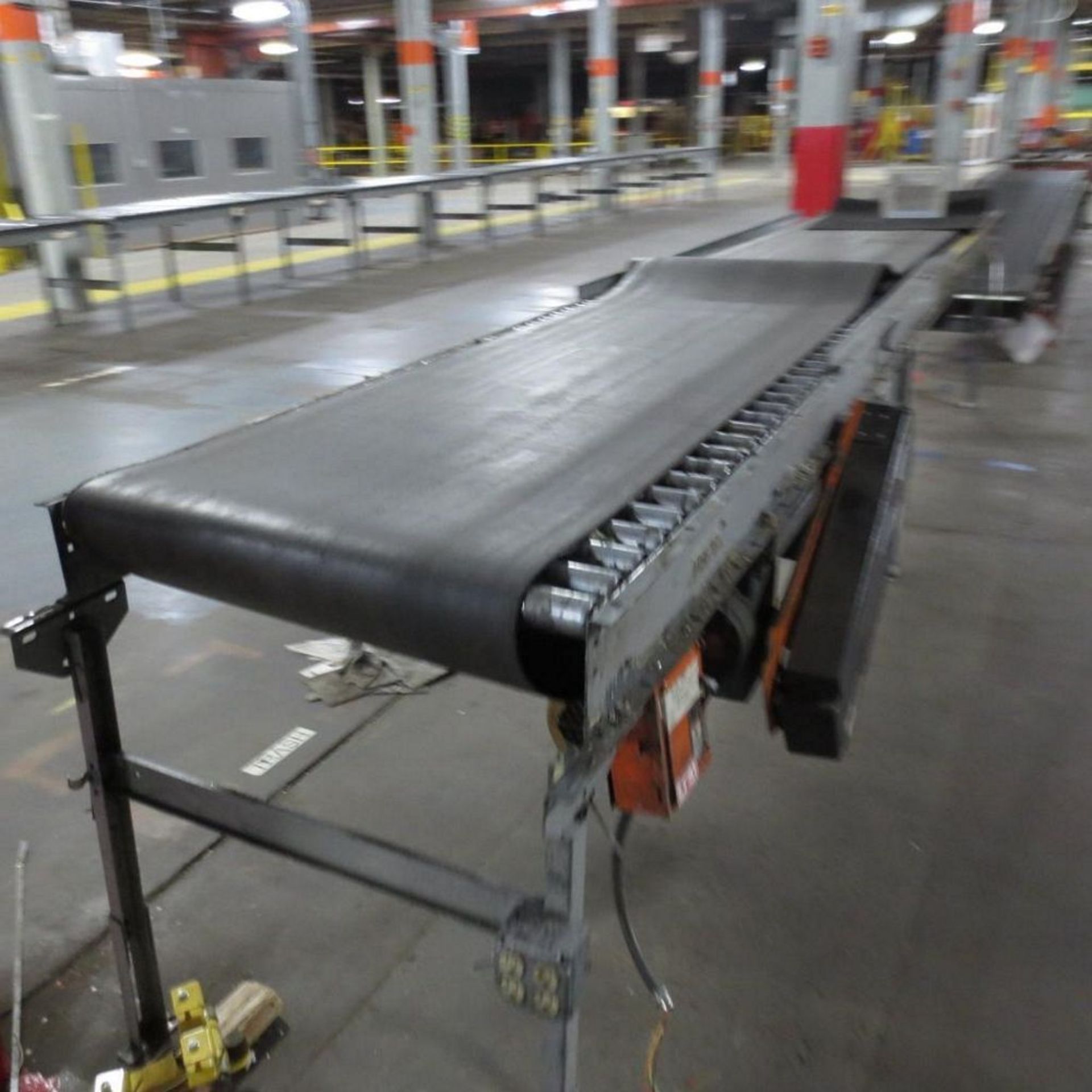 Belt Conveyor Turn, Roller Conveyor, Belt Conveyor, Transfer Conveyors, Gear Box and Motor and Table - Image 4 of 9