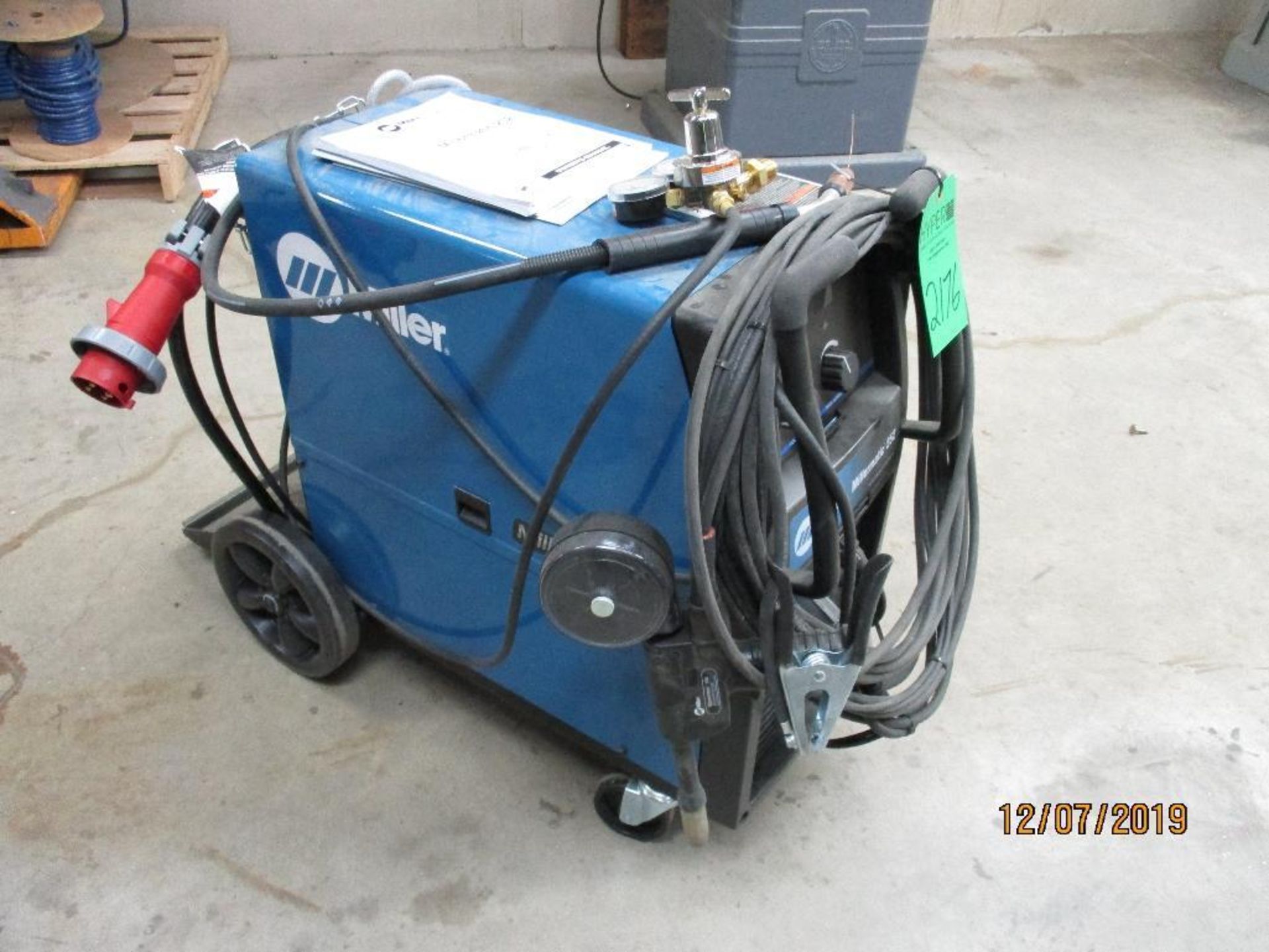 Miller Millermatic 252 Welding Cart With Spoolmaster 15-A Wire Feed S/N MH380377N - Image 2 of 6