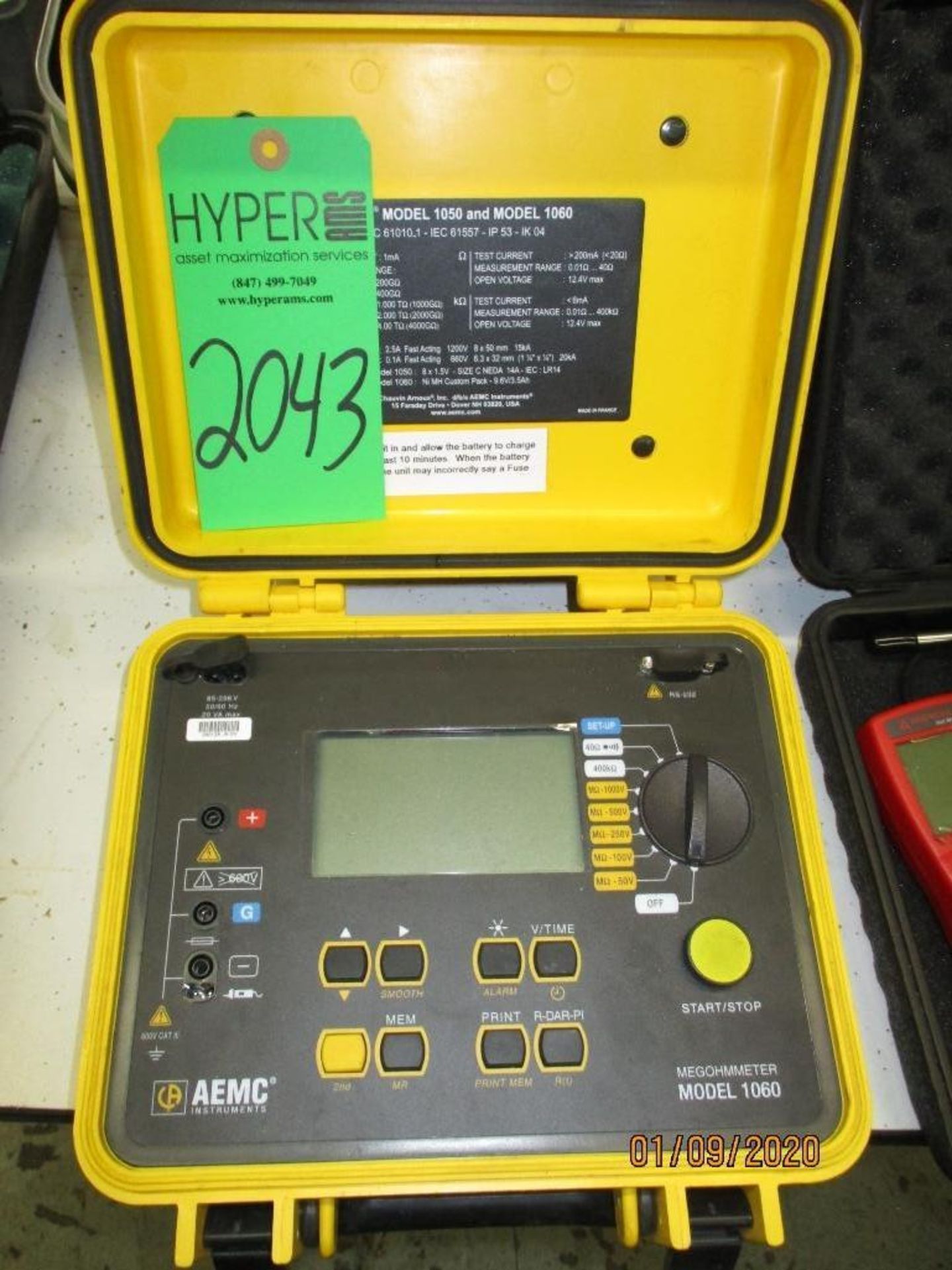 AEMC Megohmmeter M/N 1060