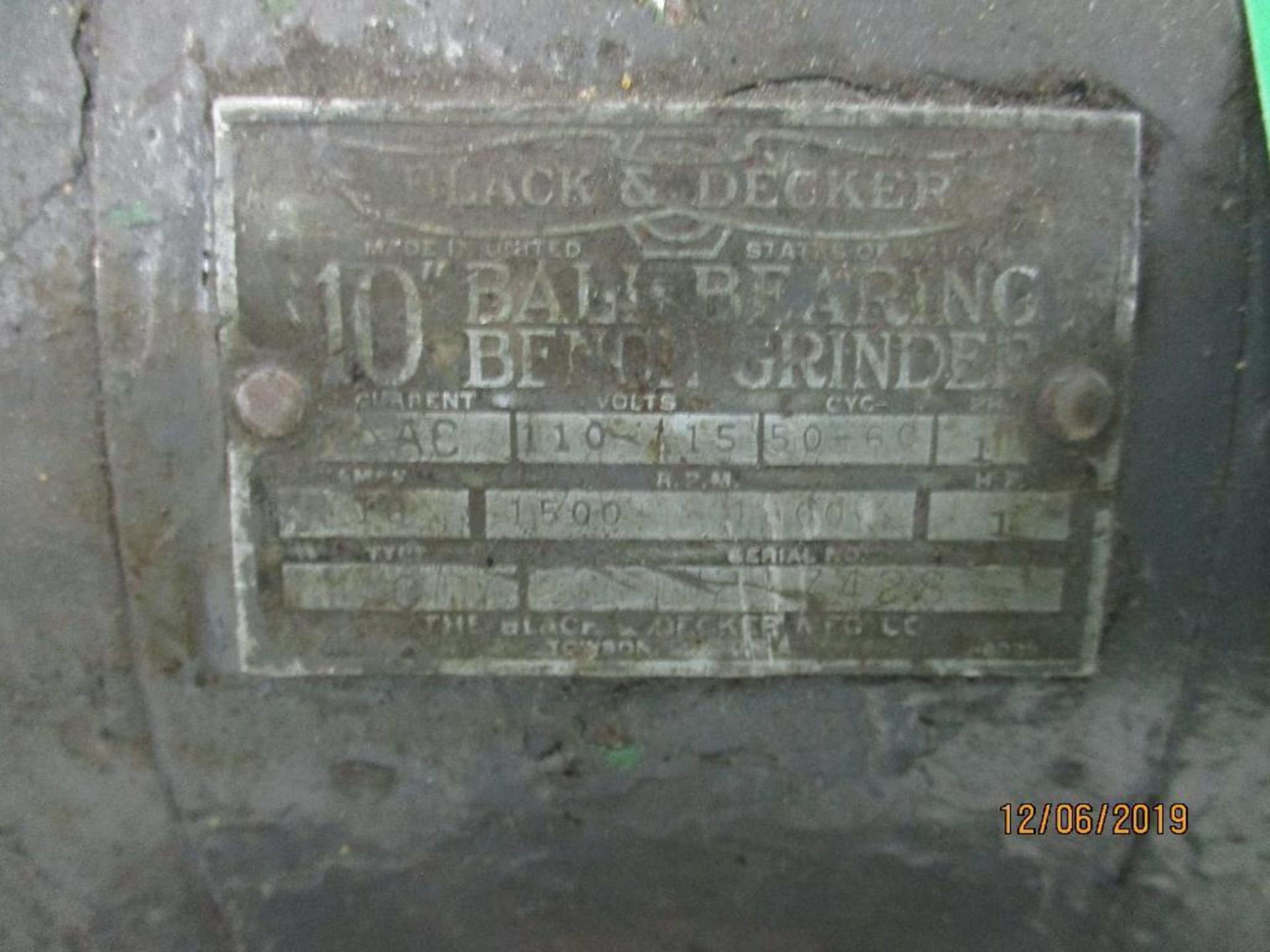 Black And Decker 10" Bench Grinder, 1hp S/N 217428 - Image 3 of 3