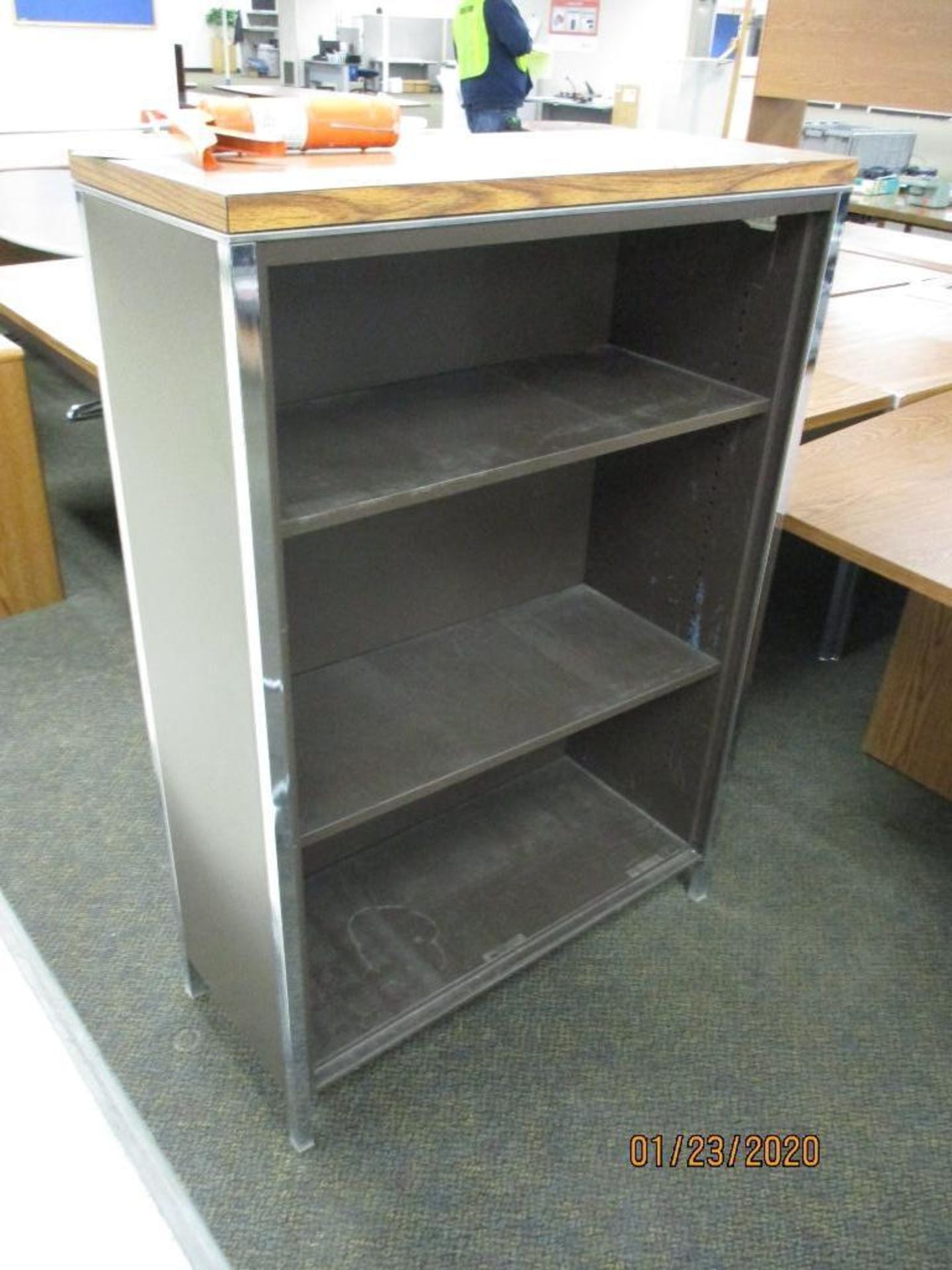 (6) 5' Tables, File Cabinet and Shelf - Bild 3 aus 3