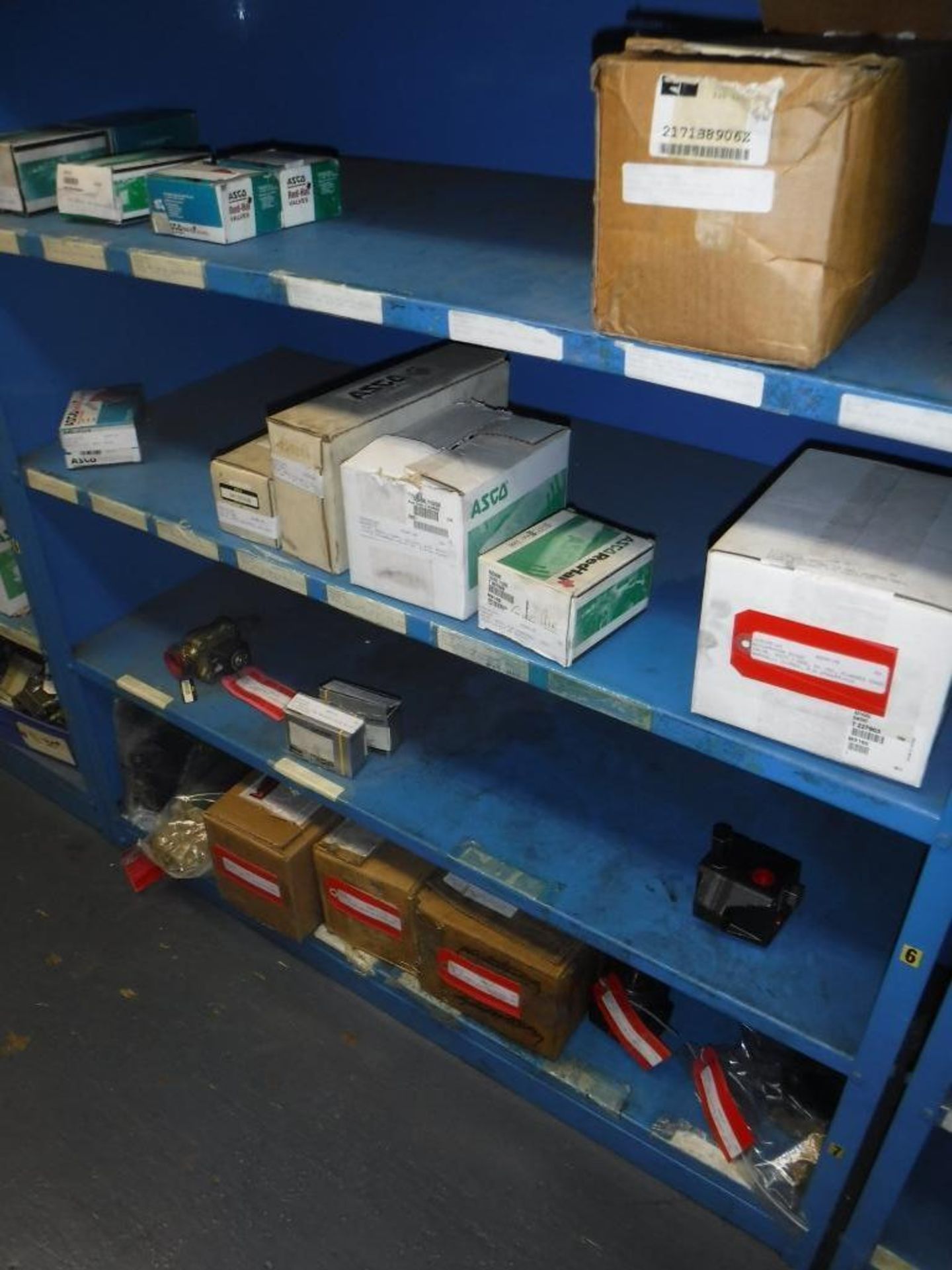 Contents of Shelves 216M Thru 224M-Valves,Balancers,Ross Valves,Solenoids,Red Hat Valves,Elements, E - Image 15 of 19