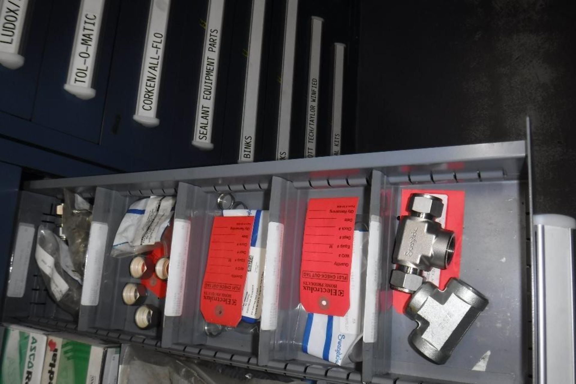 10-Drawer Vidmar Cabinet with Contents-Swage Locks, Loc-Line, Charger, Filterdyne, PCU Coupler, Vari - Image 11 of 15