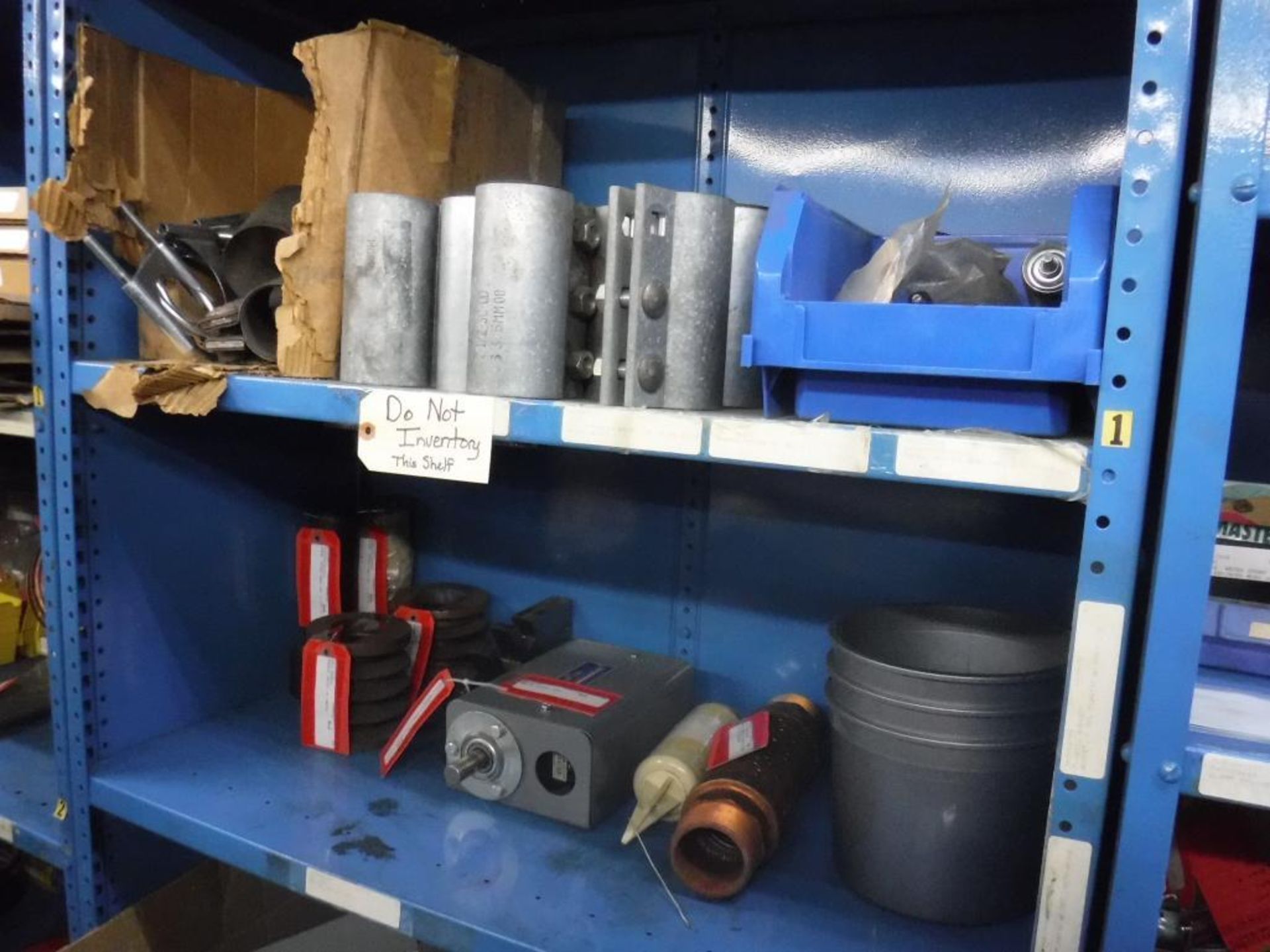 Contents of Shelving 145M Thru 154M-Shafts,Gaskets,Brackets,Links,Bolts,Bearings,Bushings,Tube Assy. - Image 12 of 27