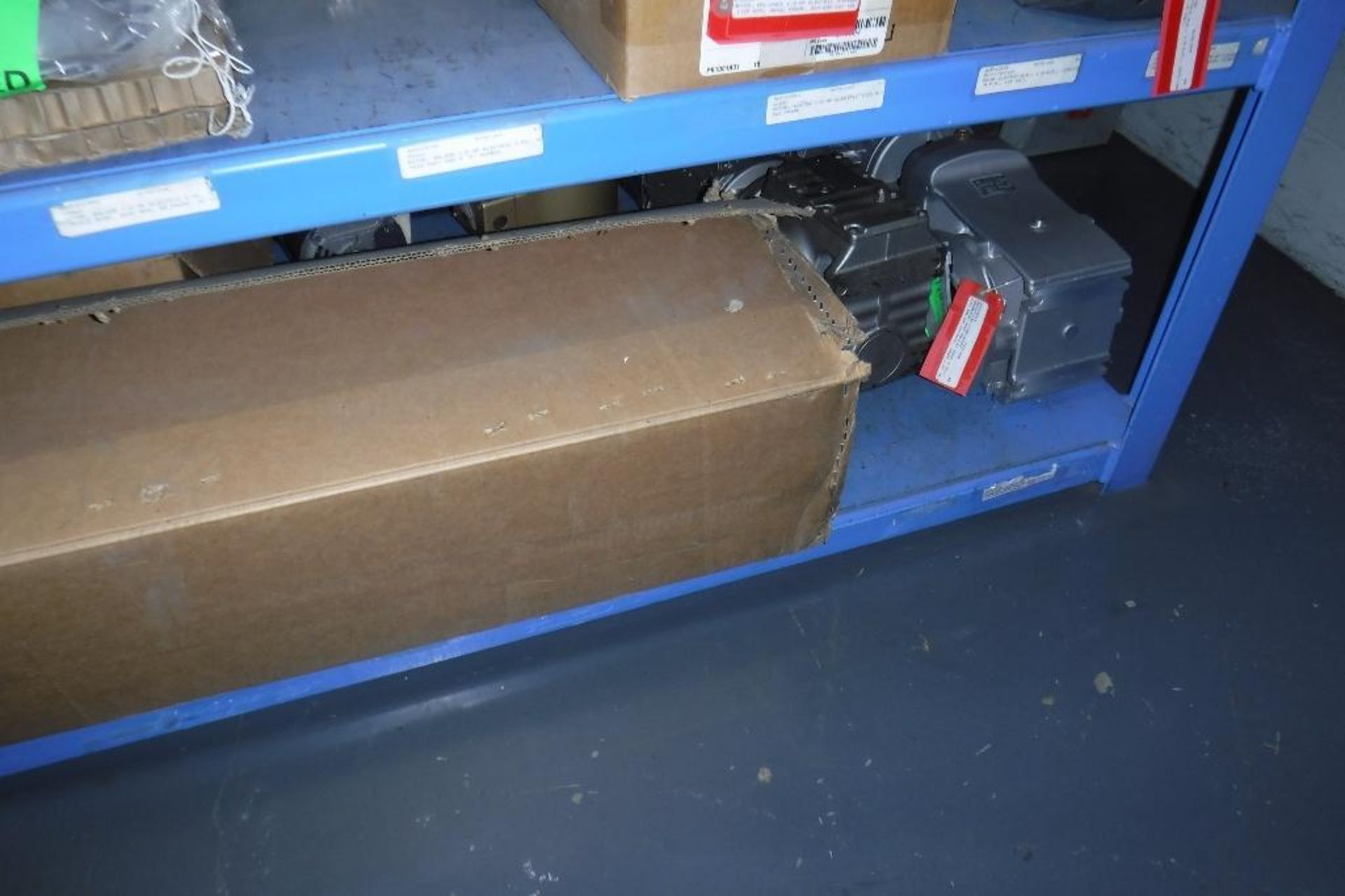 Contents of Rack 507S-Motors, Containers, Etc., MUST REMOVE BY 2/14/20-MUST BE REMOVED IN THE ENTIRI - Image 12 of 27