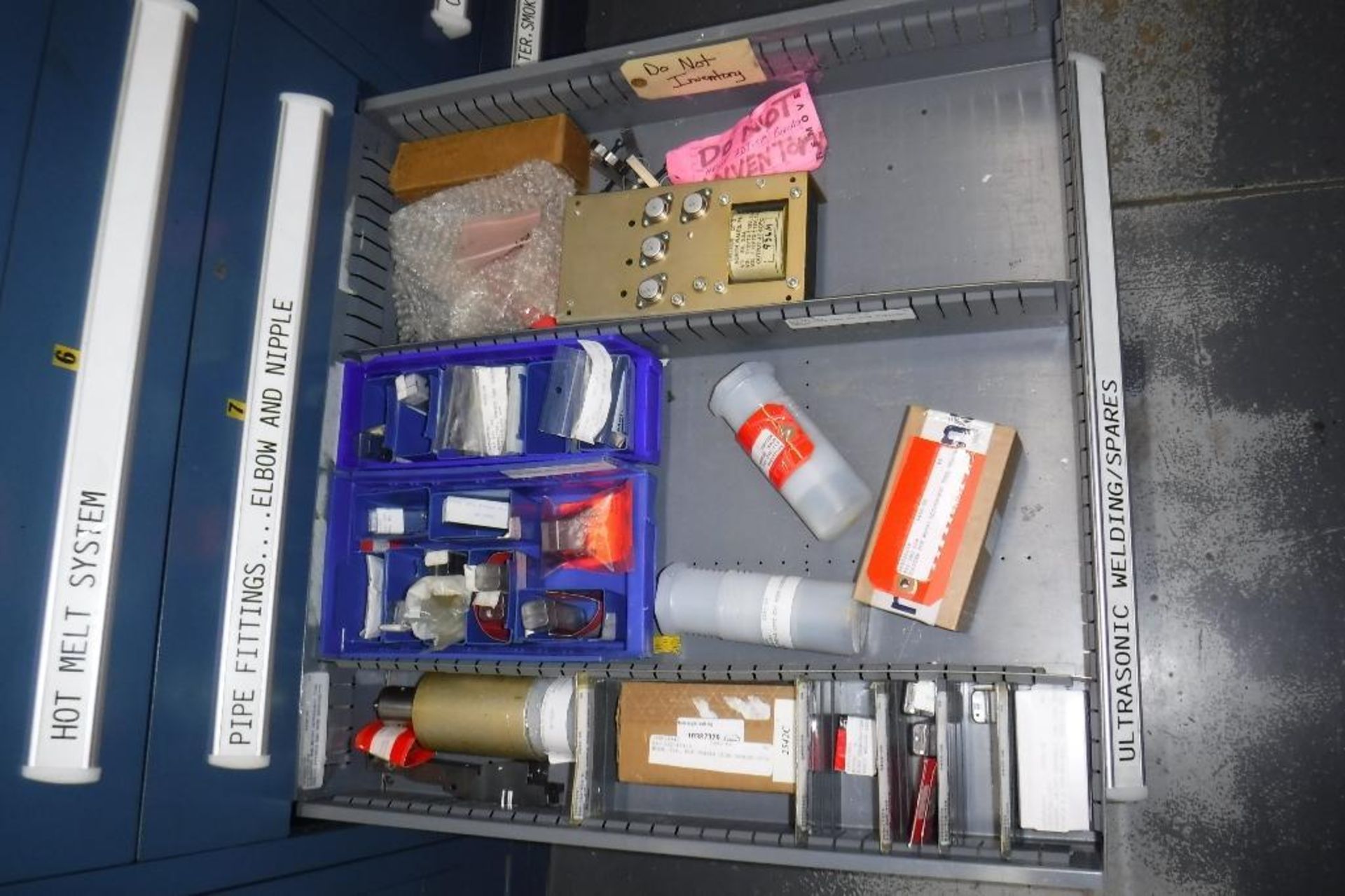 9-Drawer Vidmar Cabinet with Contents-LTI/Mercury Hot Melt System, Pipe Fittings, Mercoid, Etc., MUS - Image 3 of 12