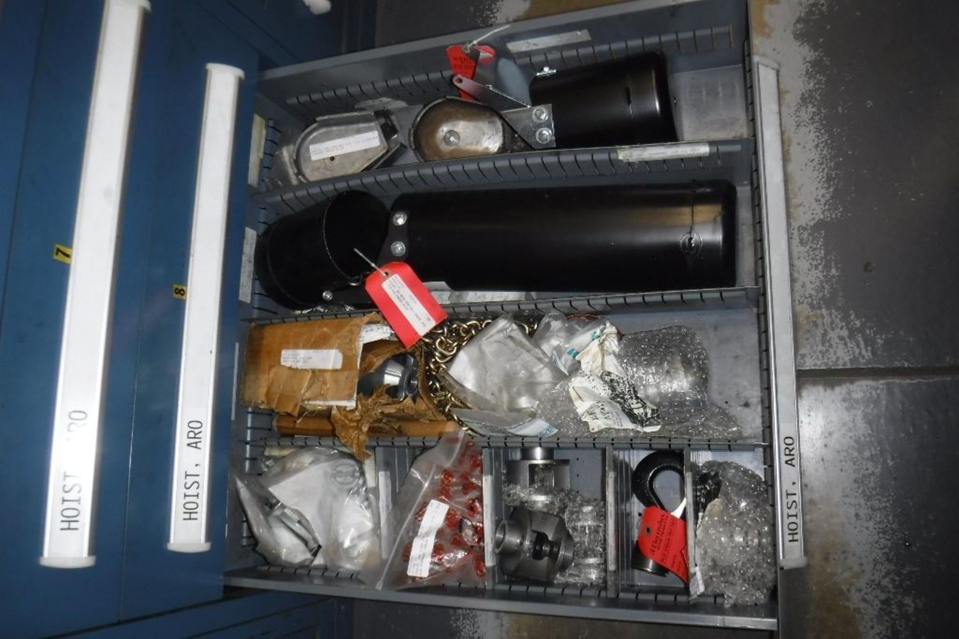 9-Drawer Vidmar Cabinet with Contents-Graco Parts,Hoist Parts,Pump Parts, MUST REMOVE BY 2/14/20-MUS - Image 2 of 12