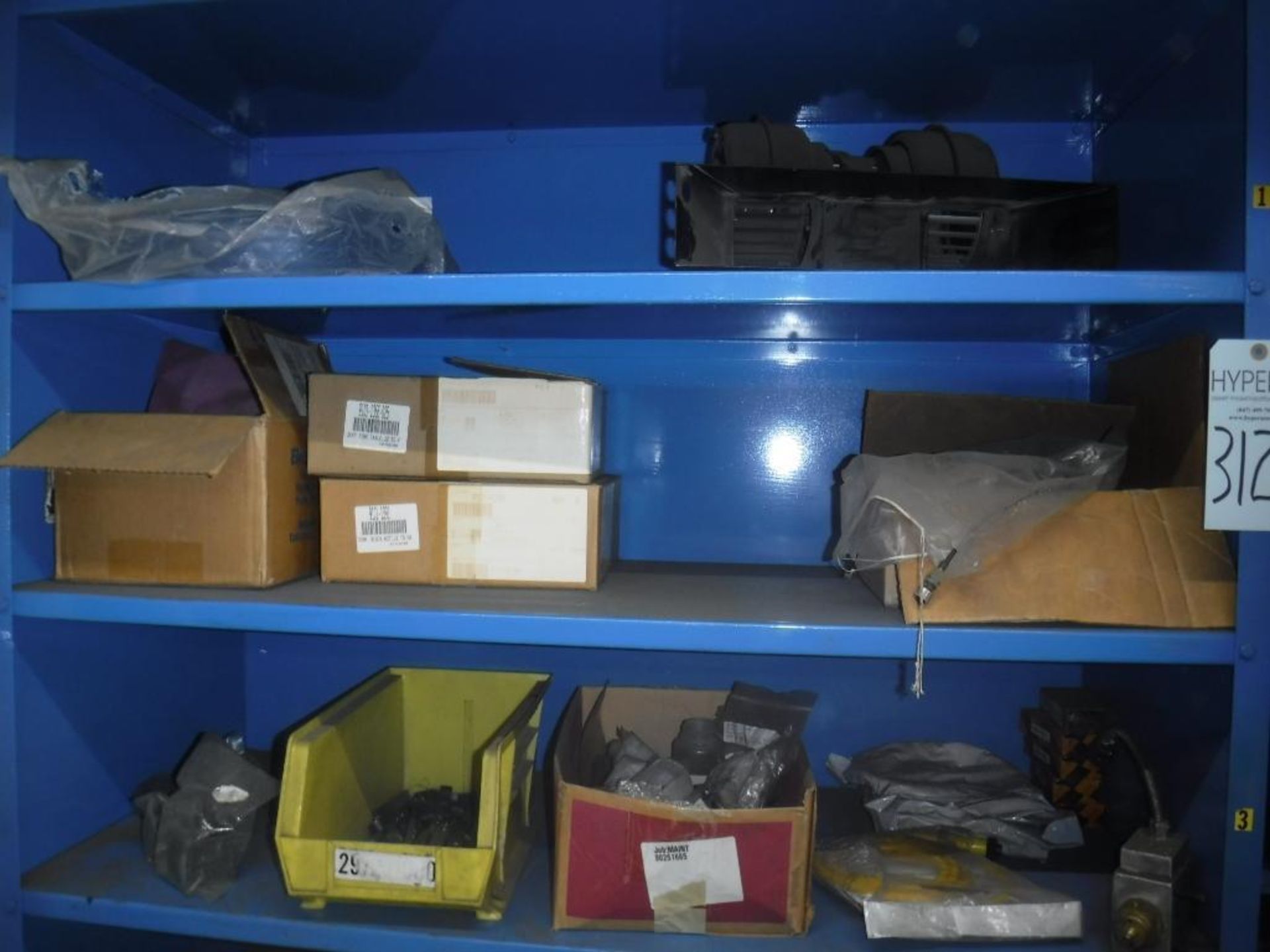 Contents of 2-Shelf Units-Mix Heads,Cables,Seating Valve,Axis Drives for Robts IRB 2000,Etc., LOCATE