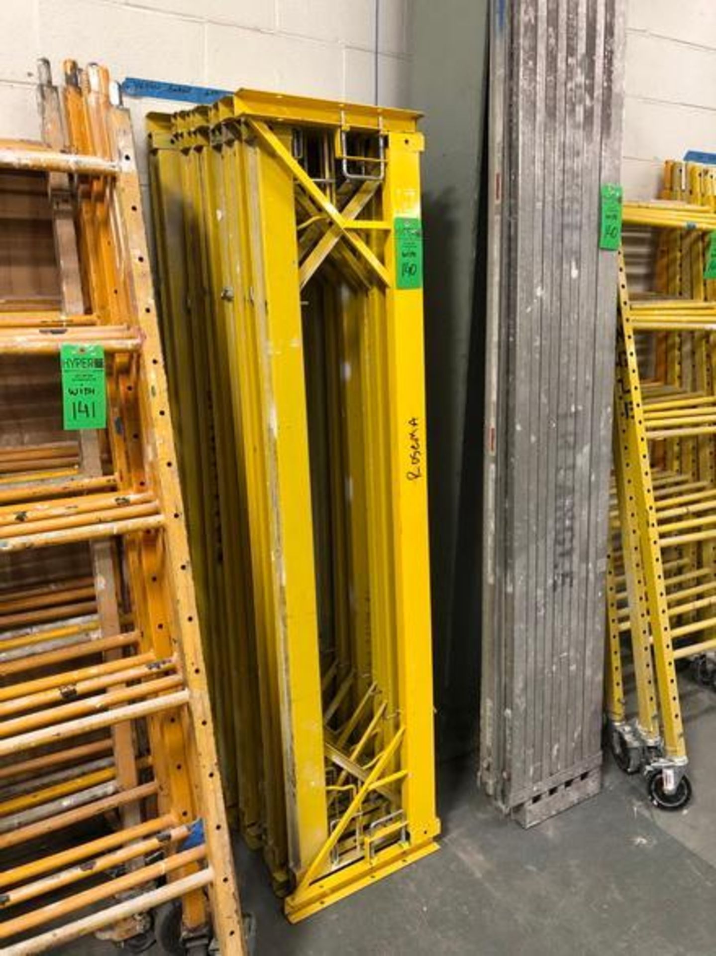 Large Quantity of Assorted Scaffold Tower Steel 6 ft. Platform Height, 6 ft. 3" Overall Height, 1000 - Image 4 of 14