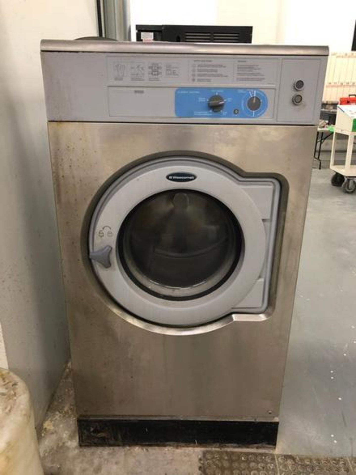 Wascomat Model W-655 Heavy-Duty 55Lb. Commercial Washing Machine S/N: 00725/0102141 (2008)