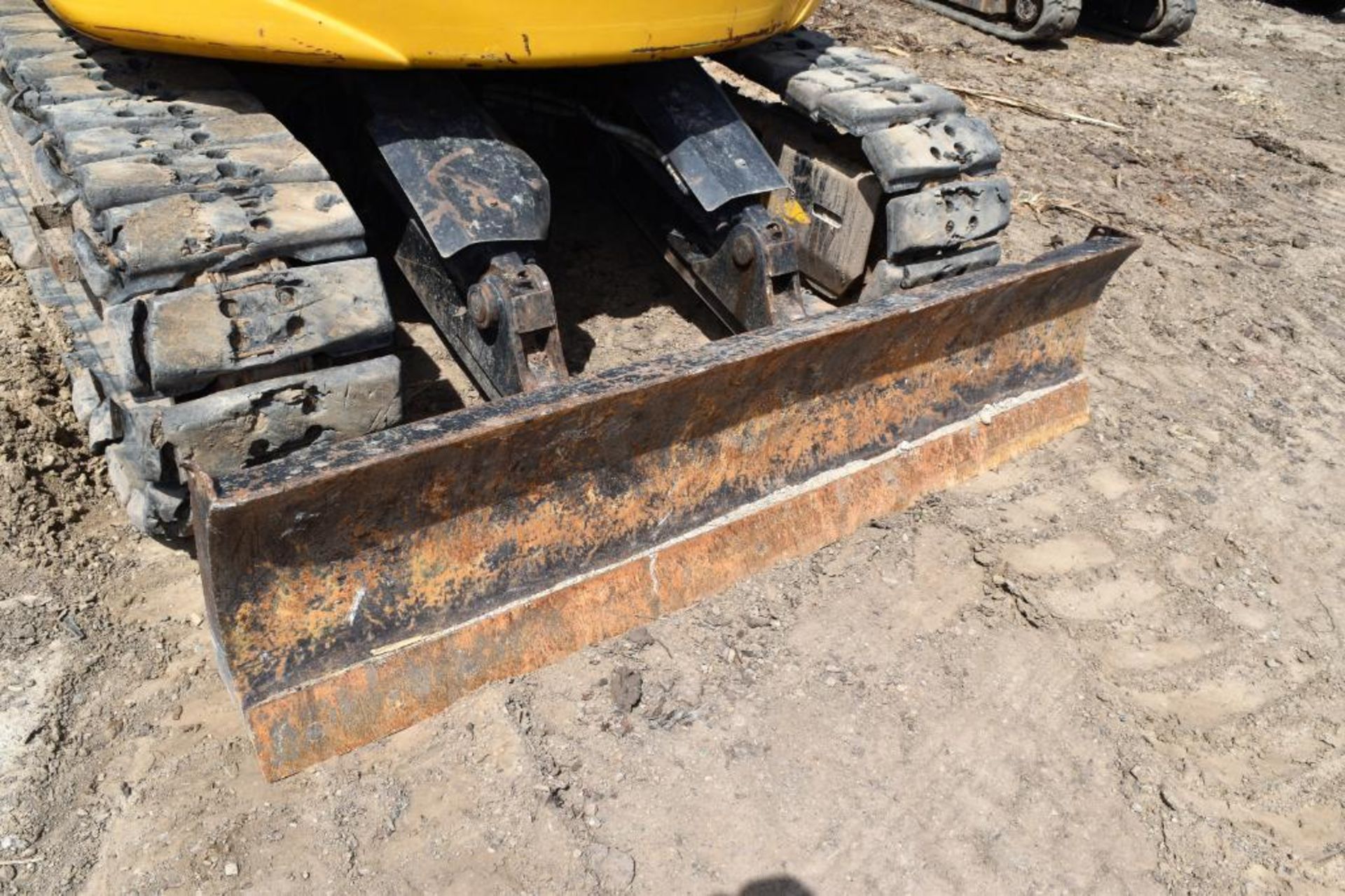 John Deere Model 135G Hydraulic Excavator S/N: 1FF135GXAEE400830 (2015) 1-24" Q/C Digging Bucket, 1- - Image 49 of 62