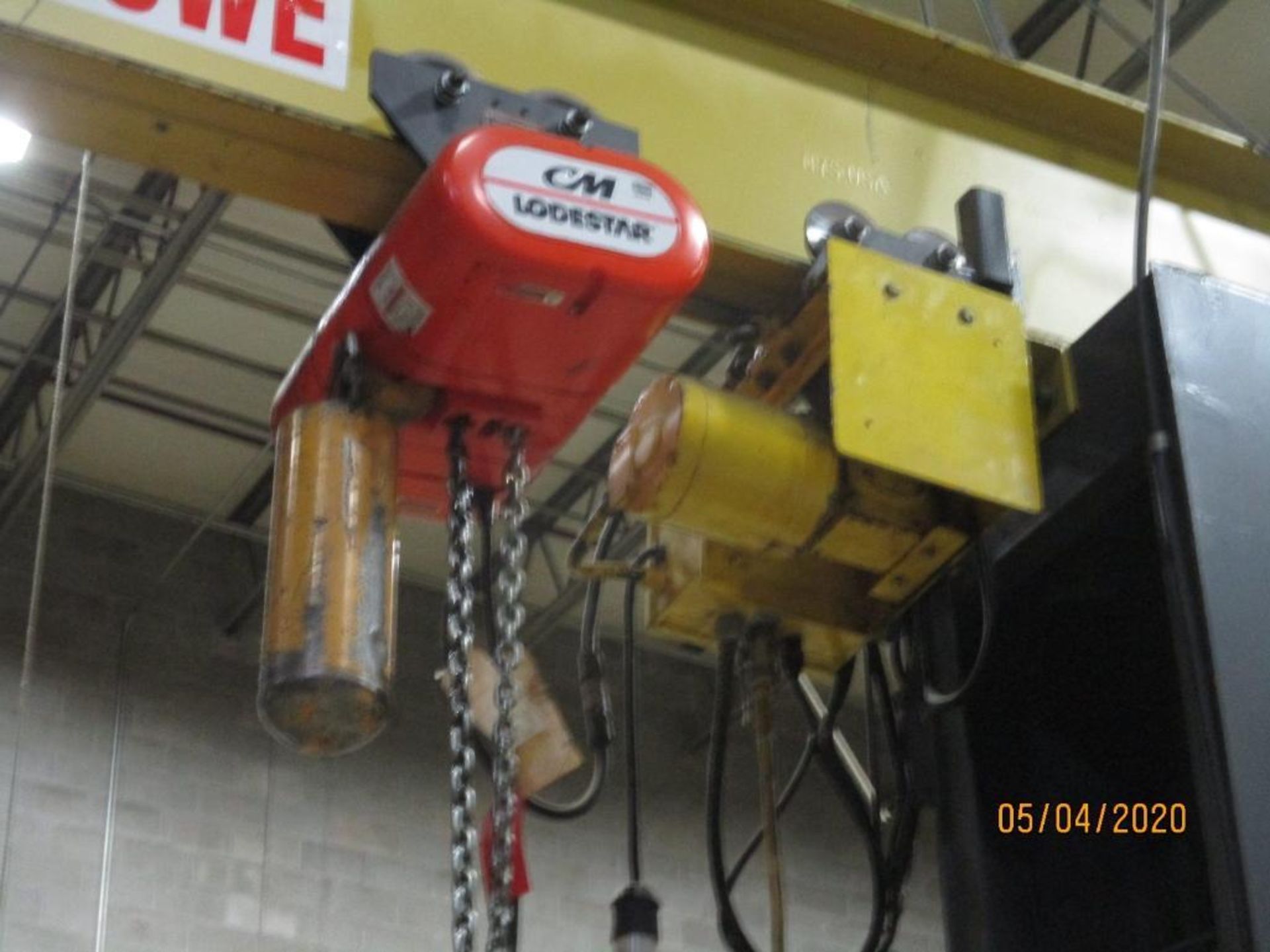 Abell-Howe 2-Ton Jib Crane With 2-Ton C.M. Lodestar Hoist And 6,000lb Battery Lifter, 13.6ft Tall x - Image 4 of 5