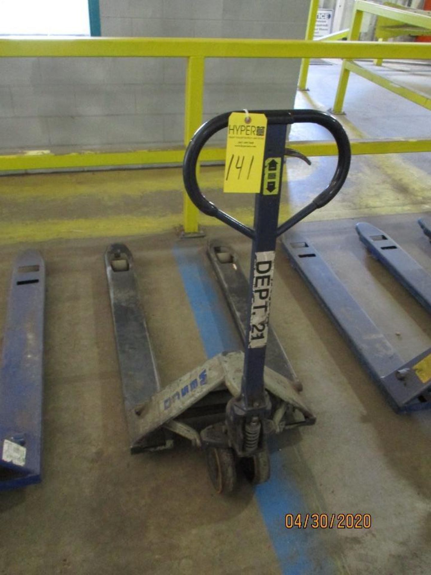 Pallet Jack 5,500lb Capacity