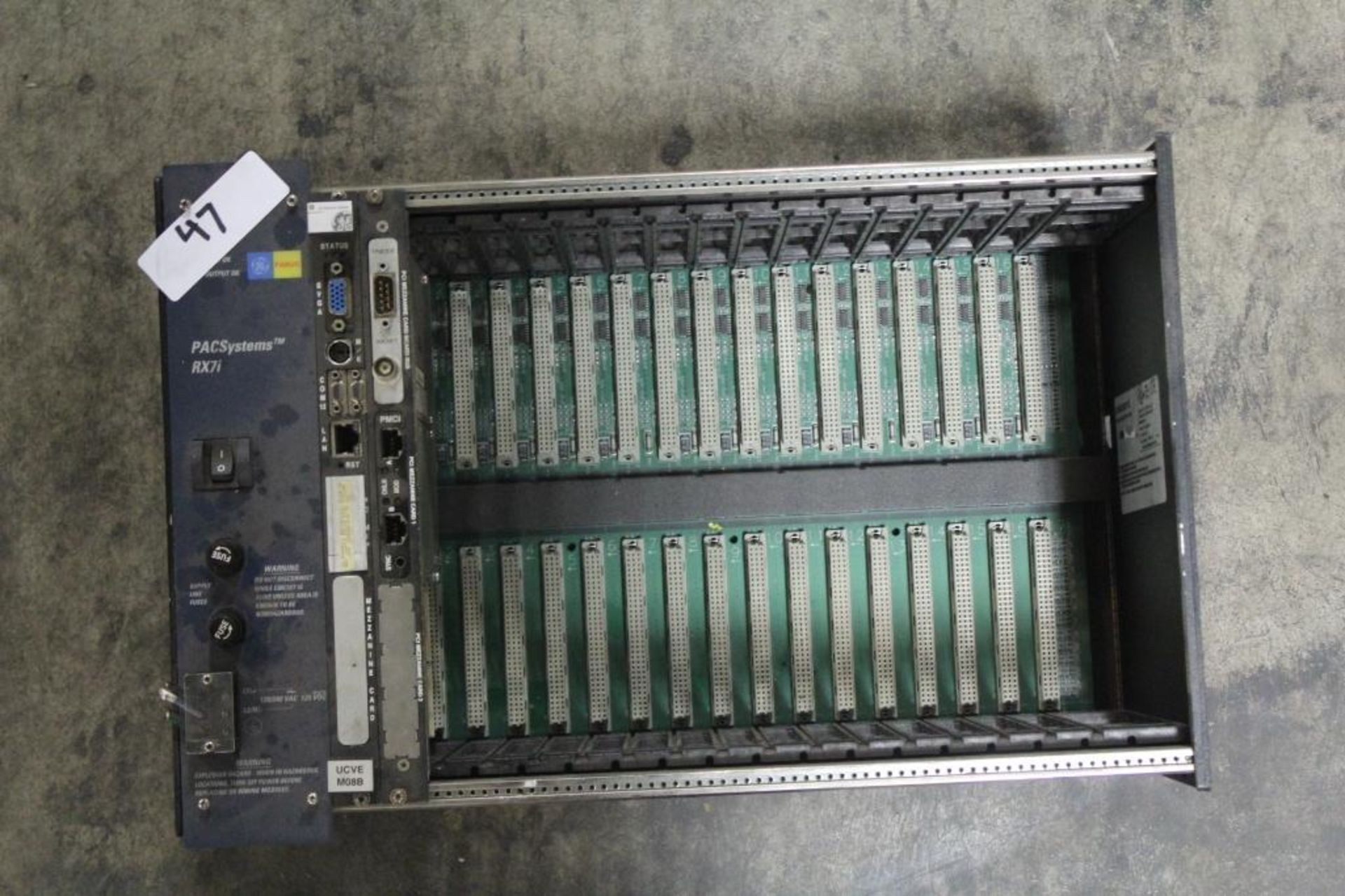 GE Fanuc IC698CHS017B Rack w/ Cards