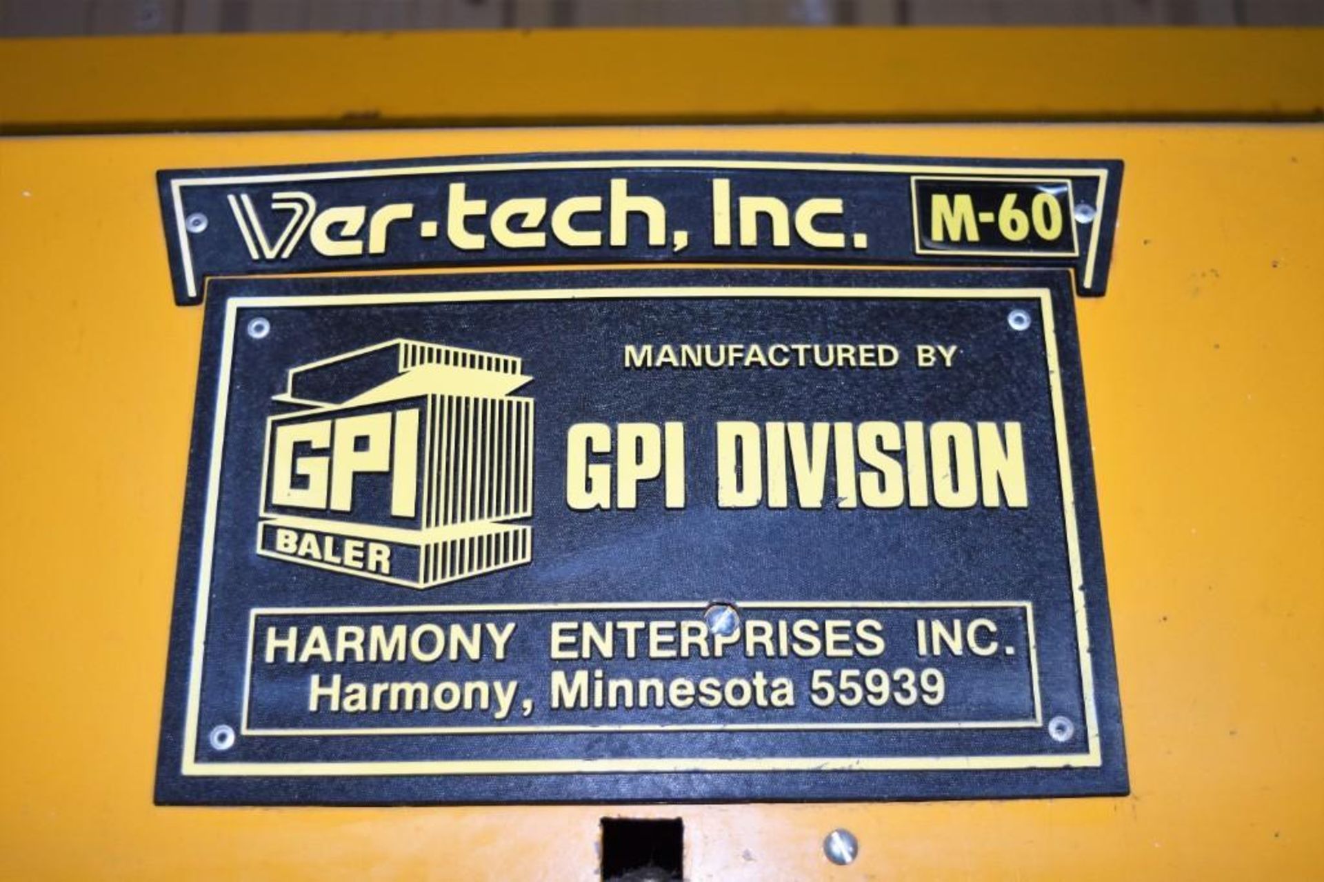 GPI Ver-Tech 60" x 30" Model 60 Vertical Hydraulic Baler - Image 7 of 10
