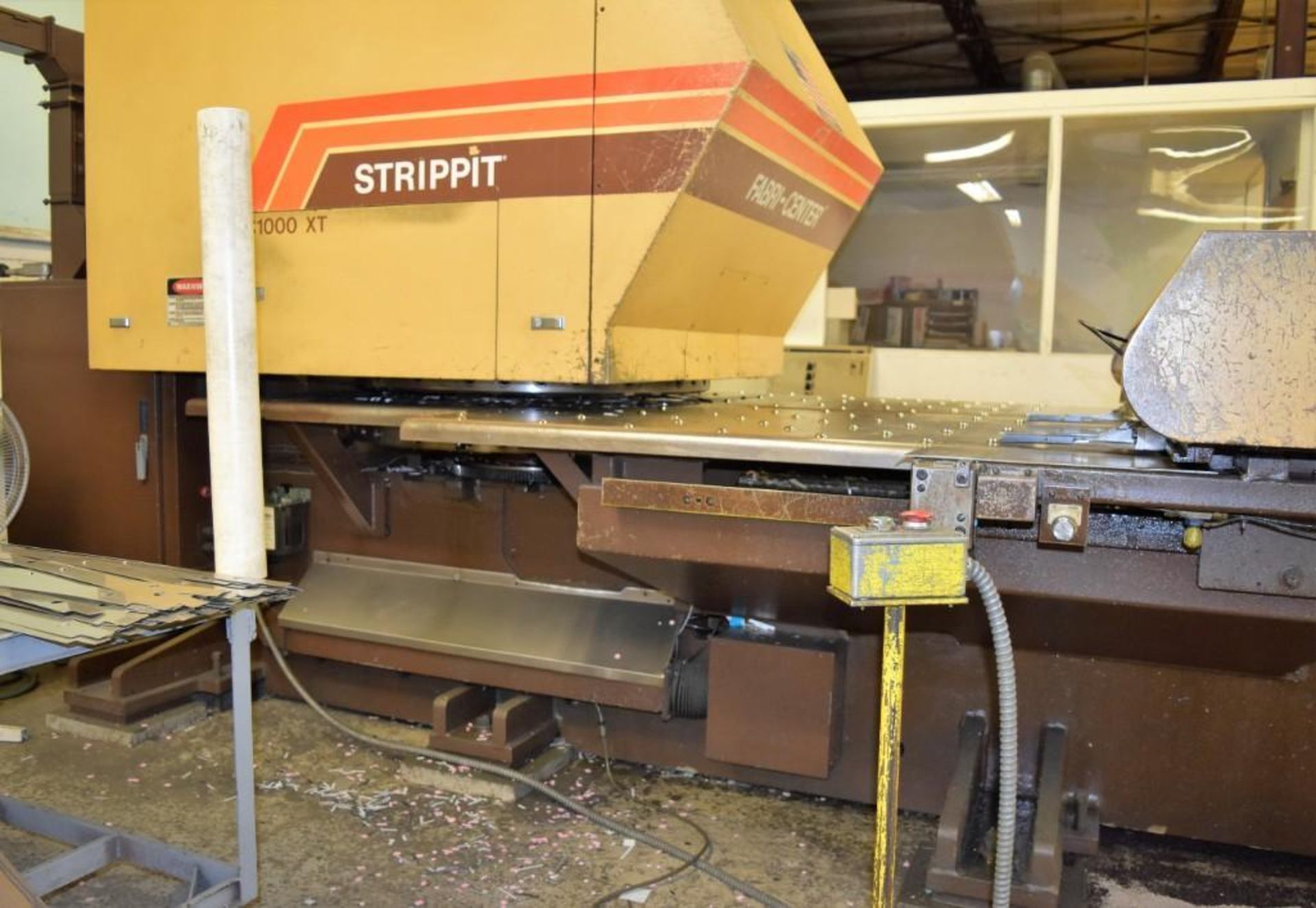 Strippit 30-Ton Model FC-1000XT CNC Turret Punch S/N: 9-037113088C - Image 8 of 12