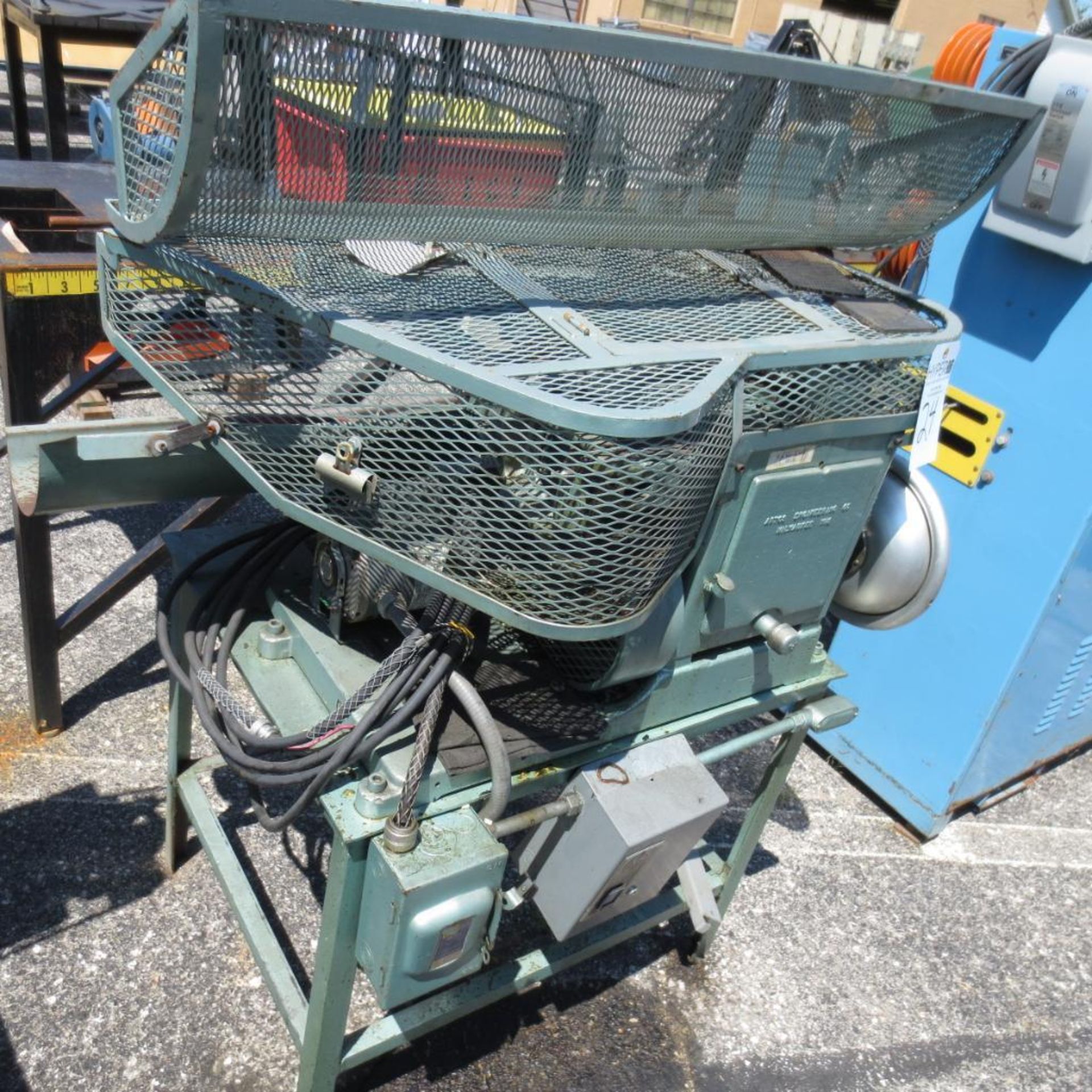 Artos C56 Wire Cutting Machine located at 707 Burlington Ave Logansport, IN 46947 - Image 3 of 3