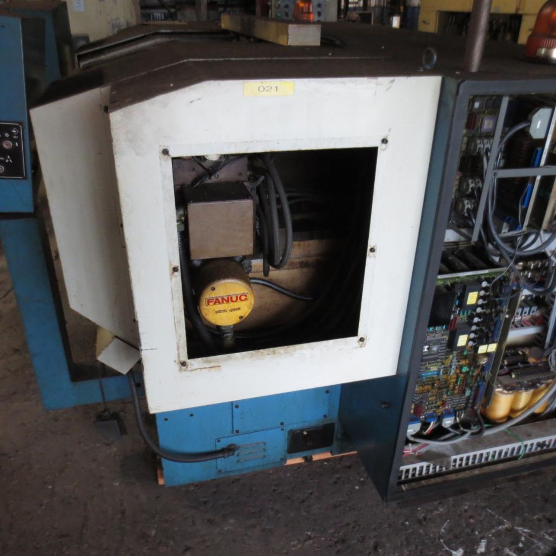 Takamatsu Model TKK-2S Spindle CNC Chucker S/N: 8512-902 Fanuc 10T CNC Control. Loading Fee is $350. - Image 8 of 10