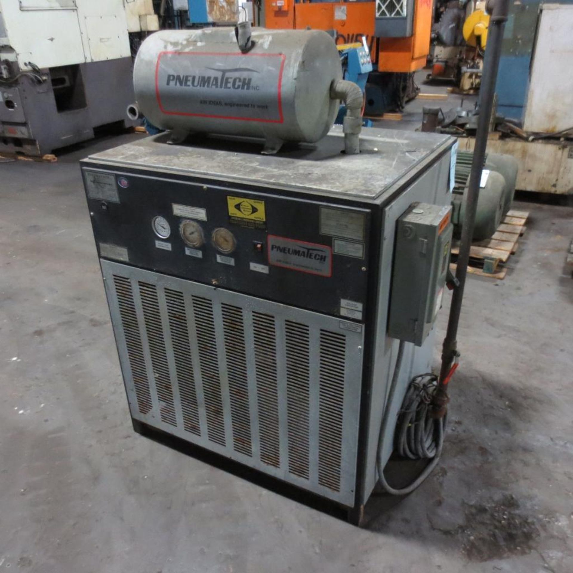 Pneumatech PAC-300 Chiller, 3 NT Cap.. Loading Fee is $25.00 - Image 2 of 3