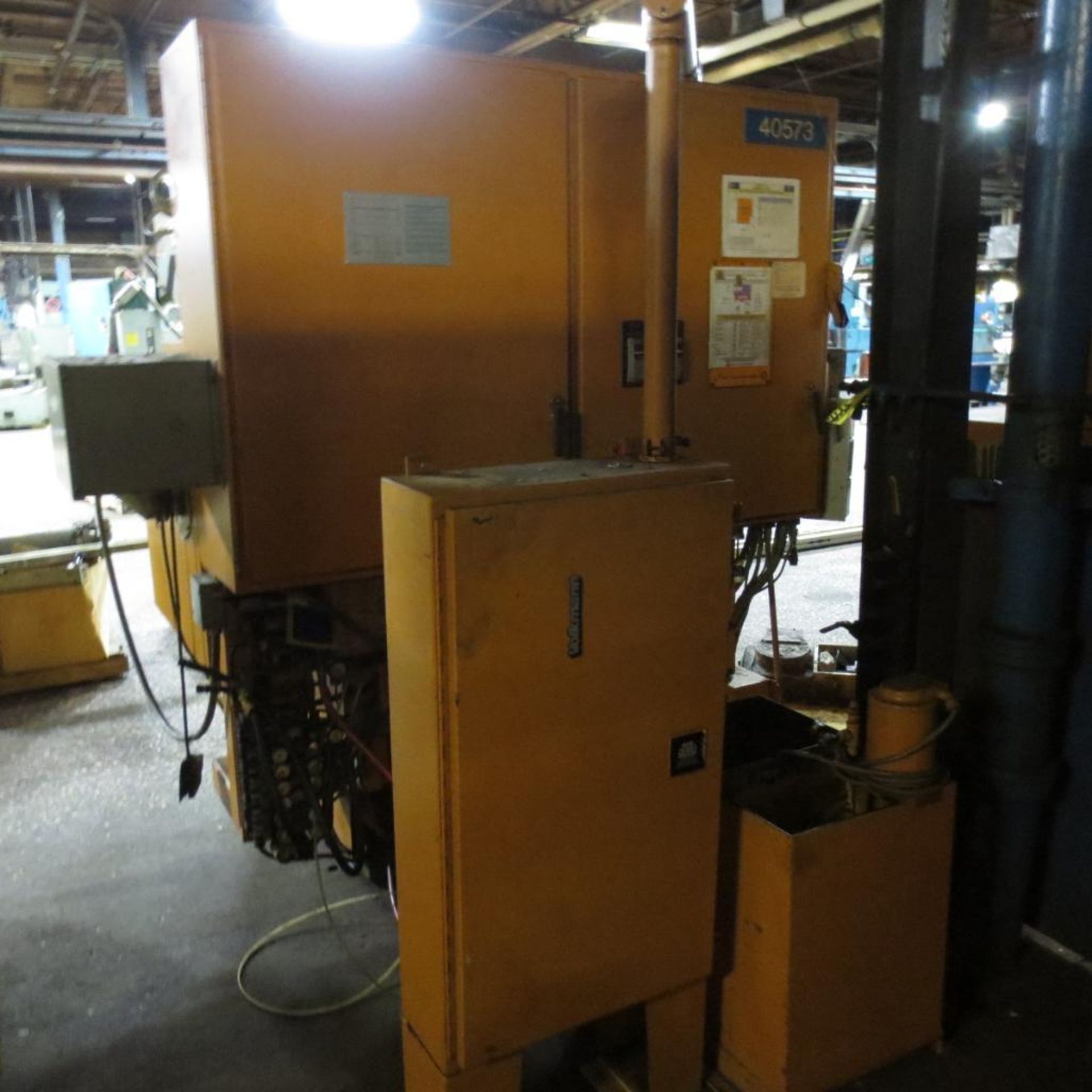 Bryant EX-Cell-0 LL1-10 CNC Grinder, S/N W-16893. Loading Fee is $350.00 - Image 7 of 8