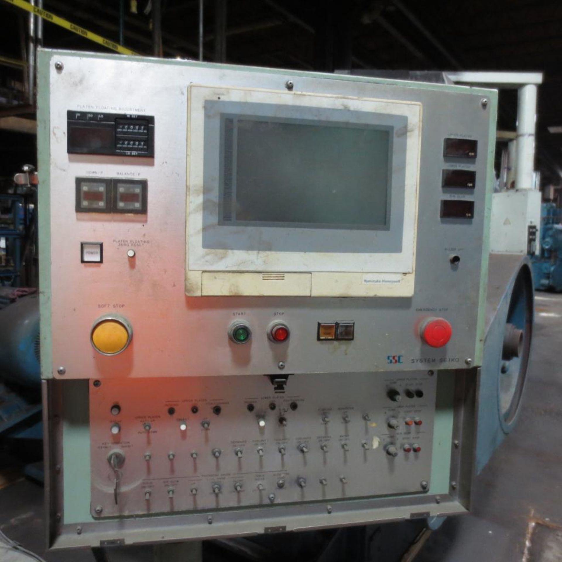 SSC System Seiko Vertical Lapping Machine S/N: 3745 (1996) CNC Control. Loading Fee is $850.00 - Image 4 of 8