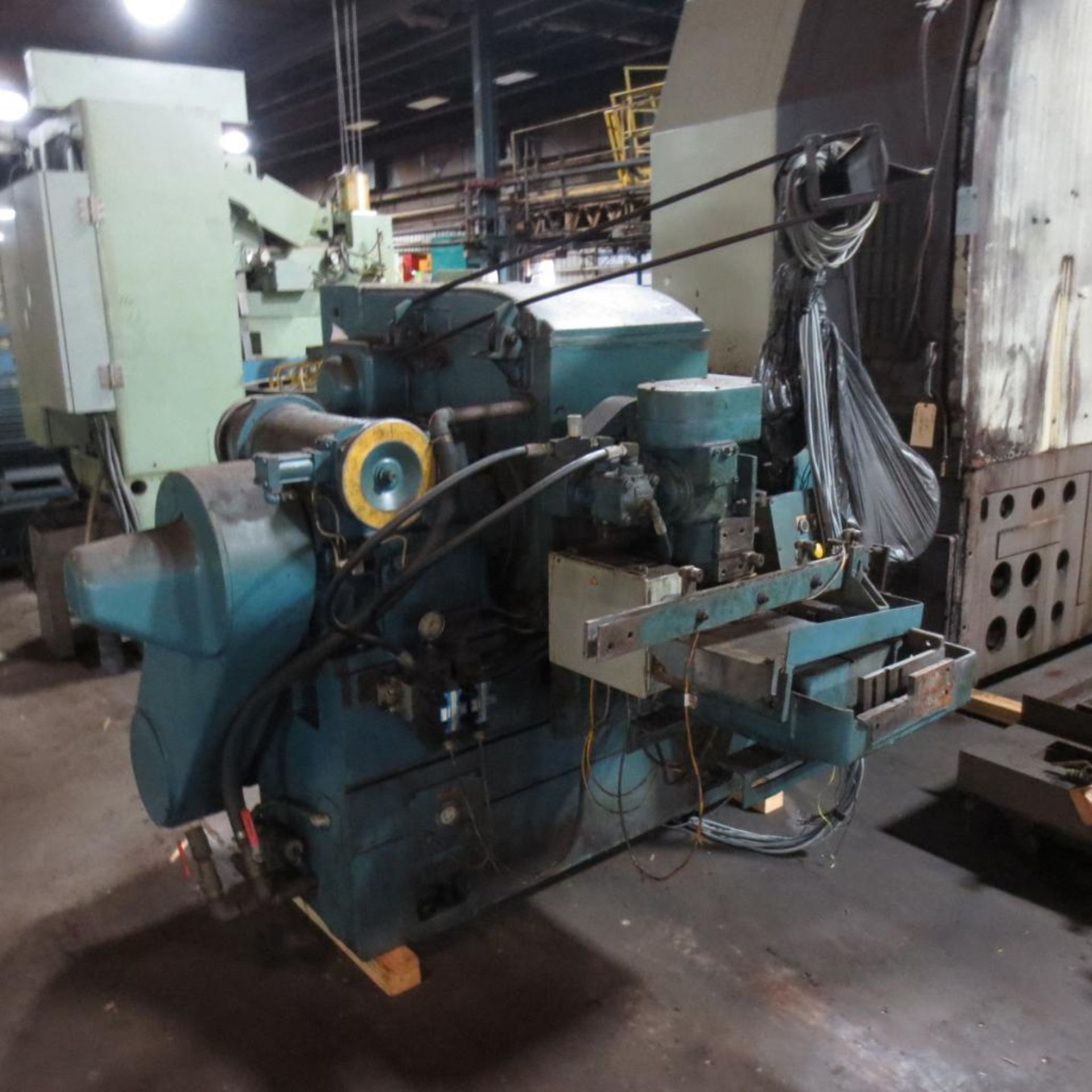 Besly Model DH6 Double Disc Grinder (2) 25-HP Motor Drives, Push-Button Control. Loading Fee is $550 - Image 3 of 5