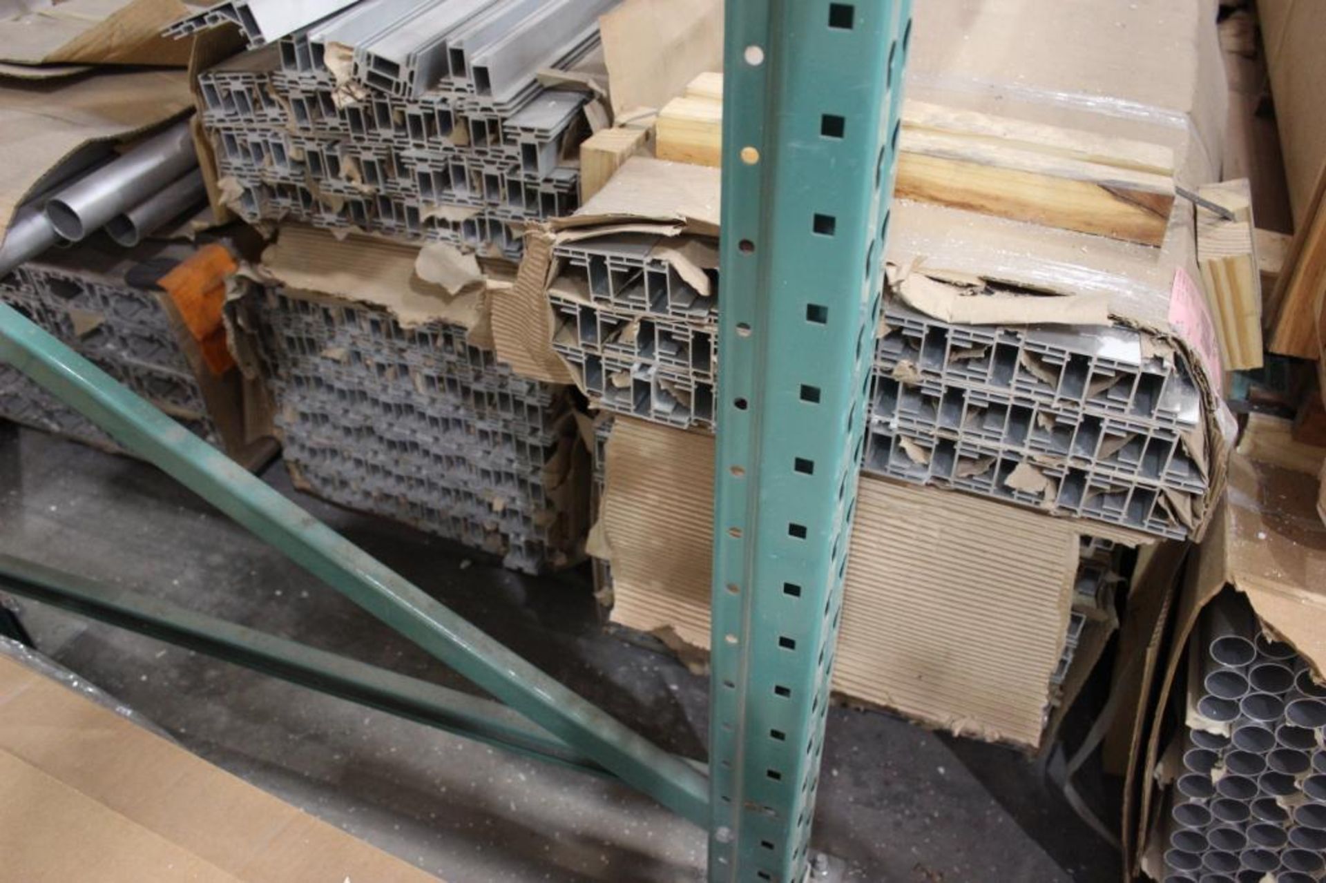 (10) bundles of aluminum channel and tubes 12' long - Image 3 of 4