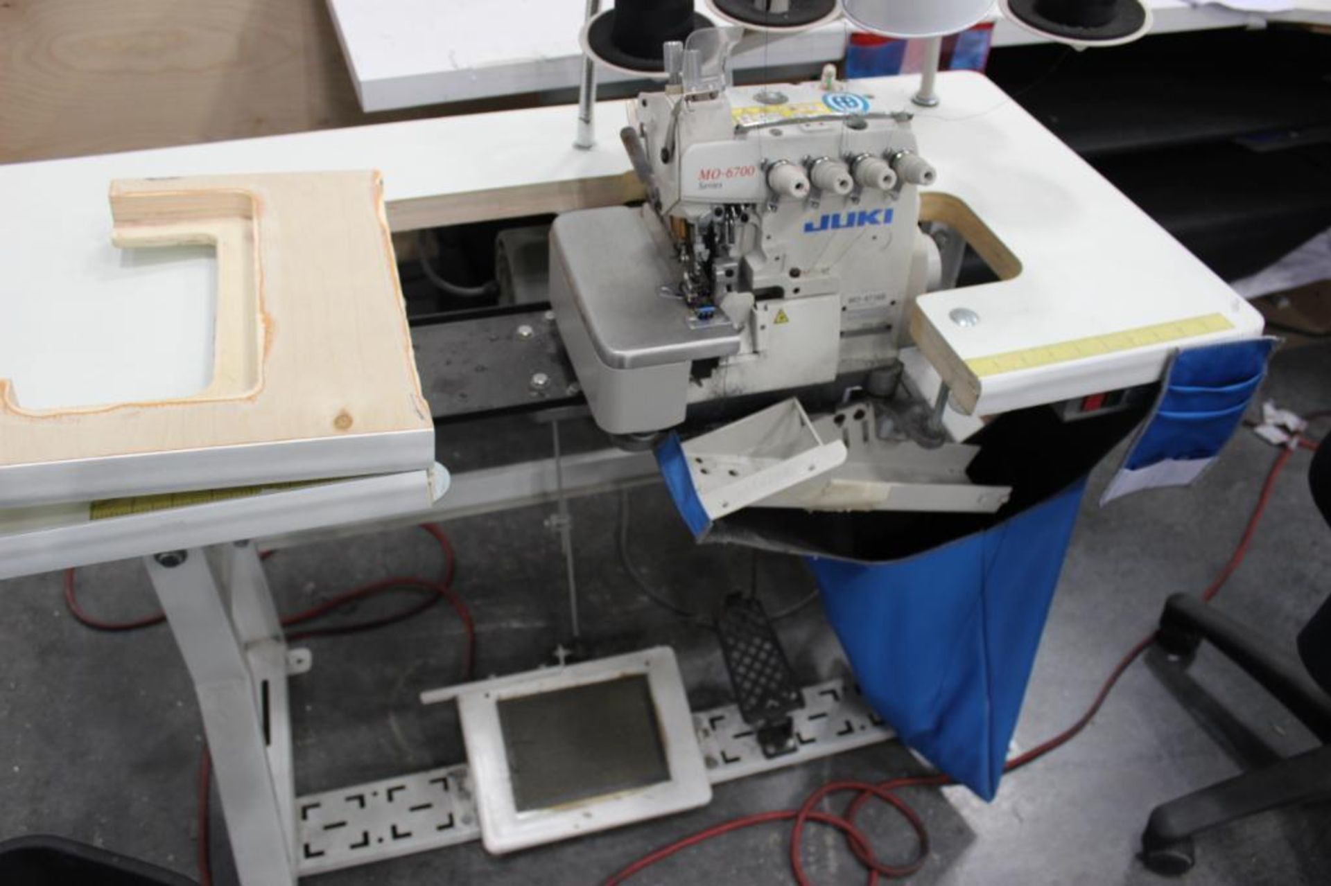 Juki model LZ-2280A sewing machine s/n 8L2KC00570 w/Sewing Table